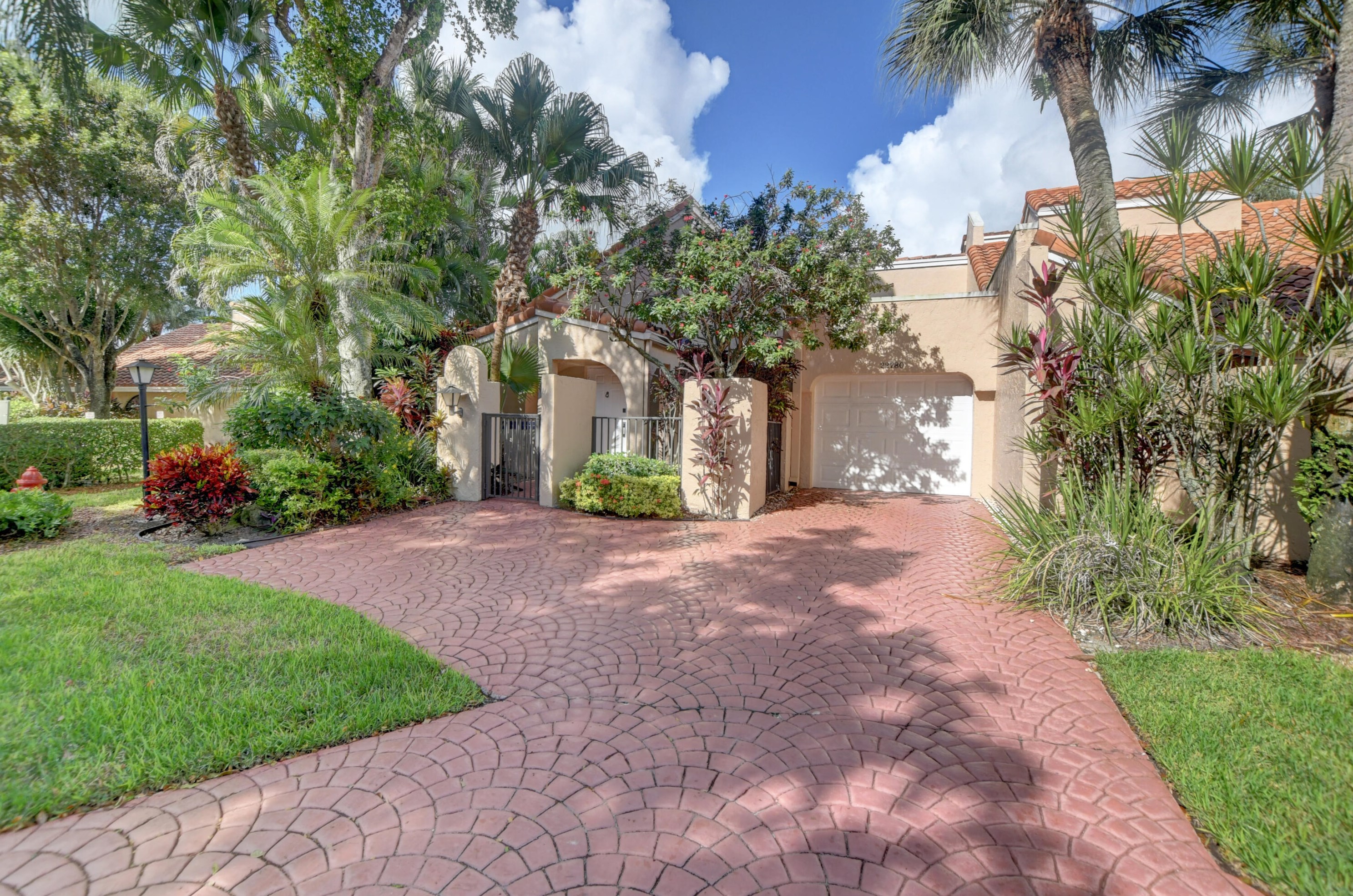 22780 Meridiana Dr, Boca Raton FL 33433-6310 exterior