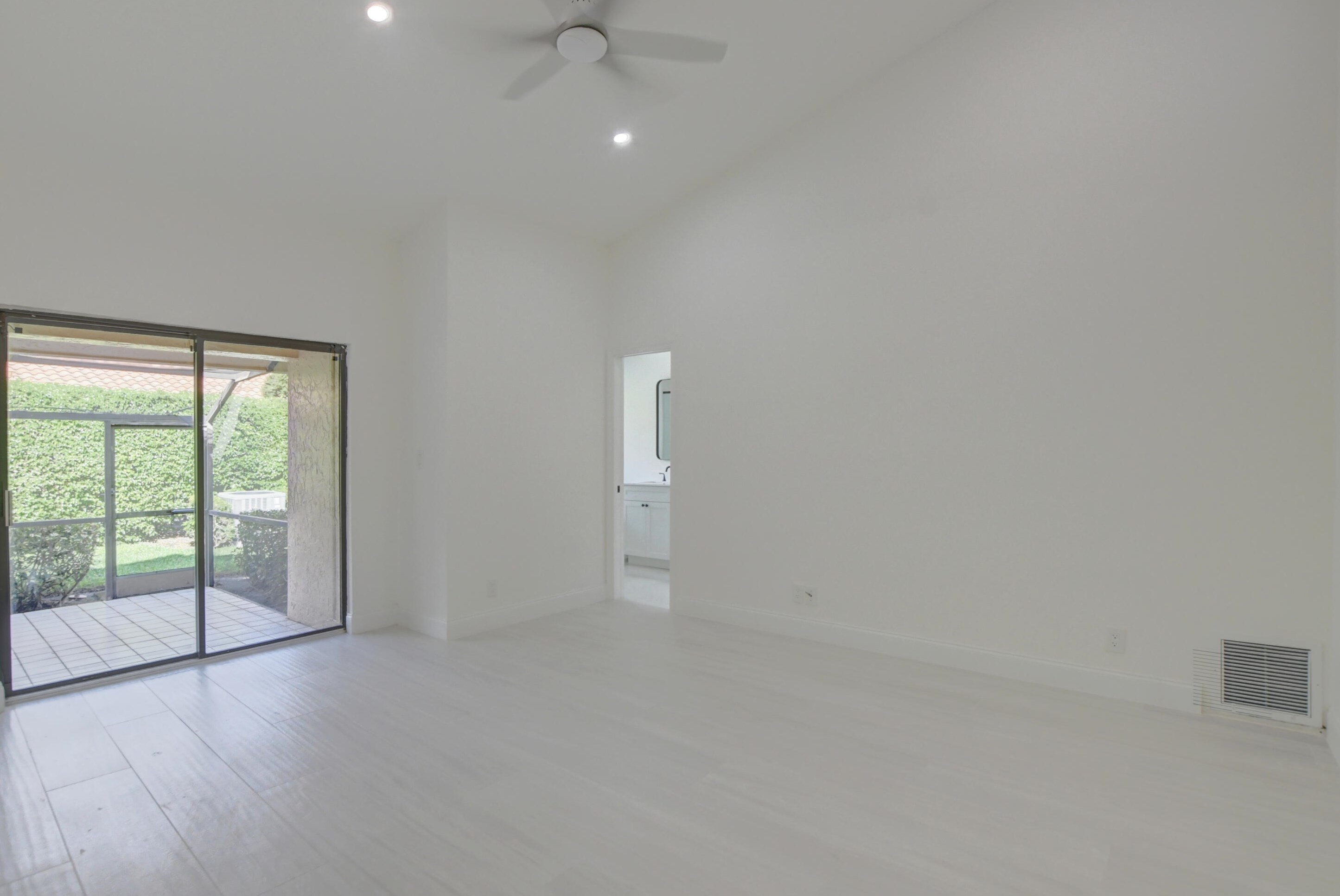 22780 Meridiana Dr, Boca Raton FL 33433-6310 exterior