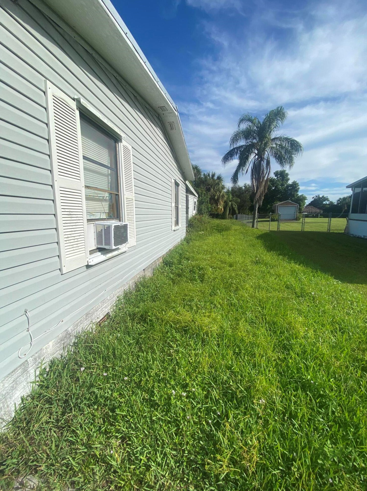 2581 24 Blvd, Okeechobee FL 34974-6467 exterior
