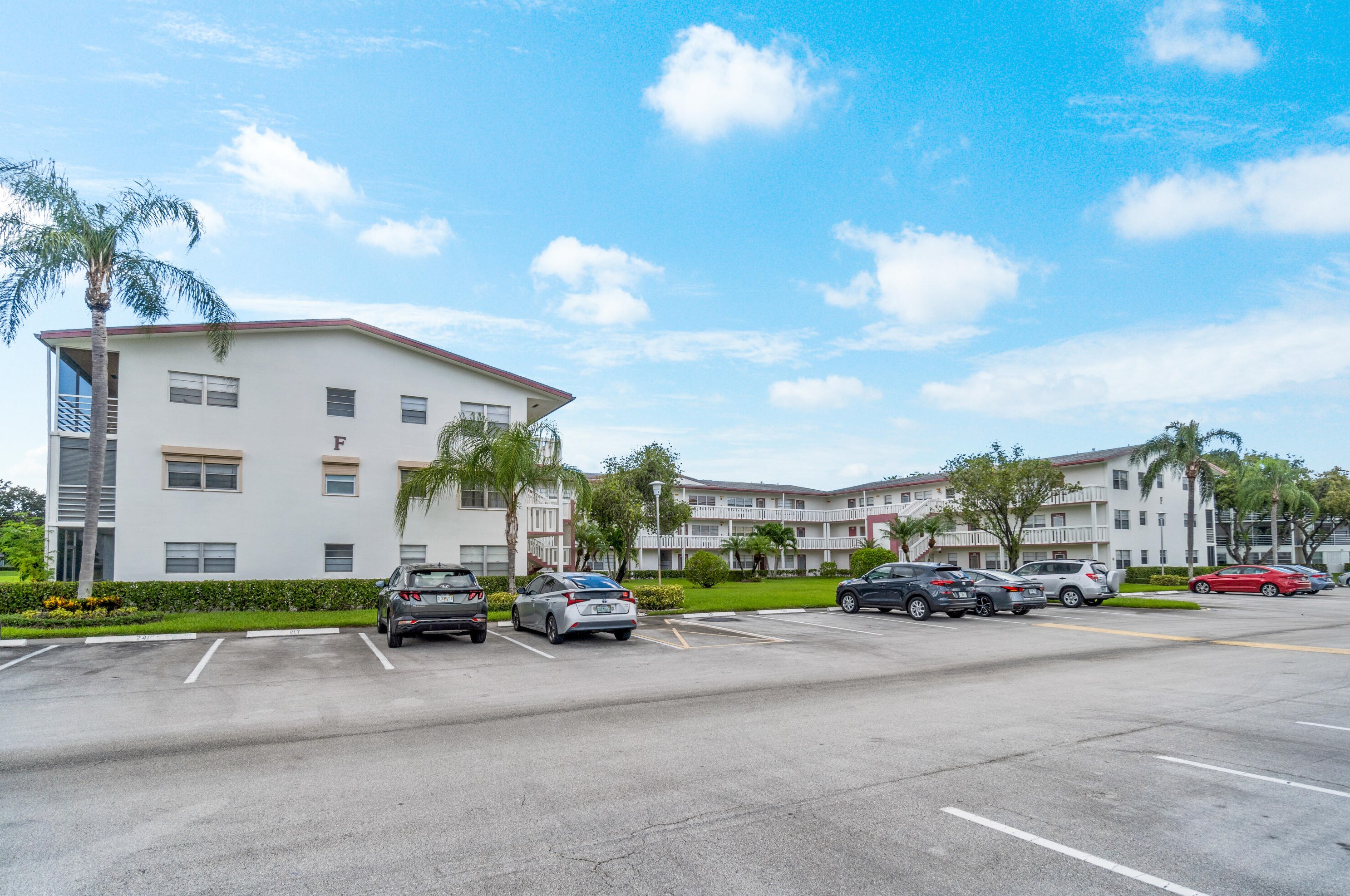 252 Fanshaw F, Boca Raton, FL 33434