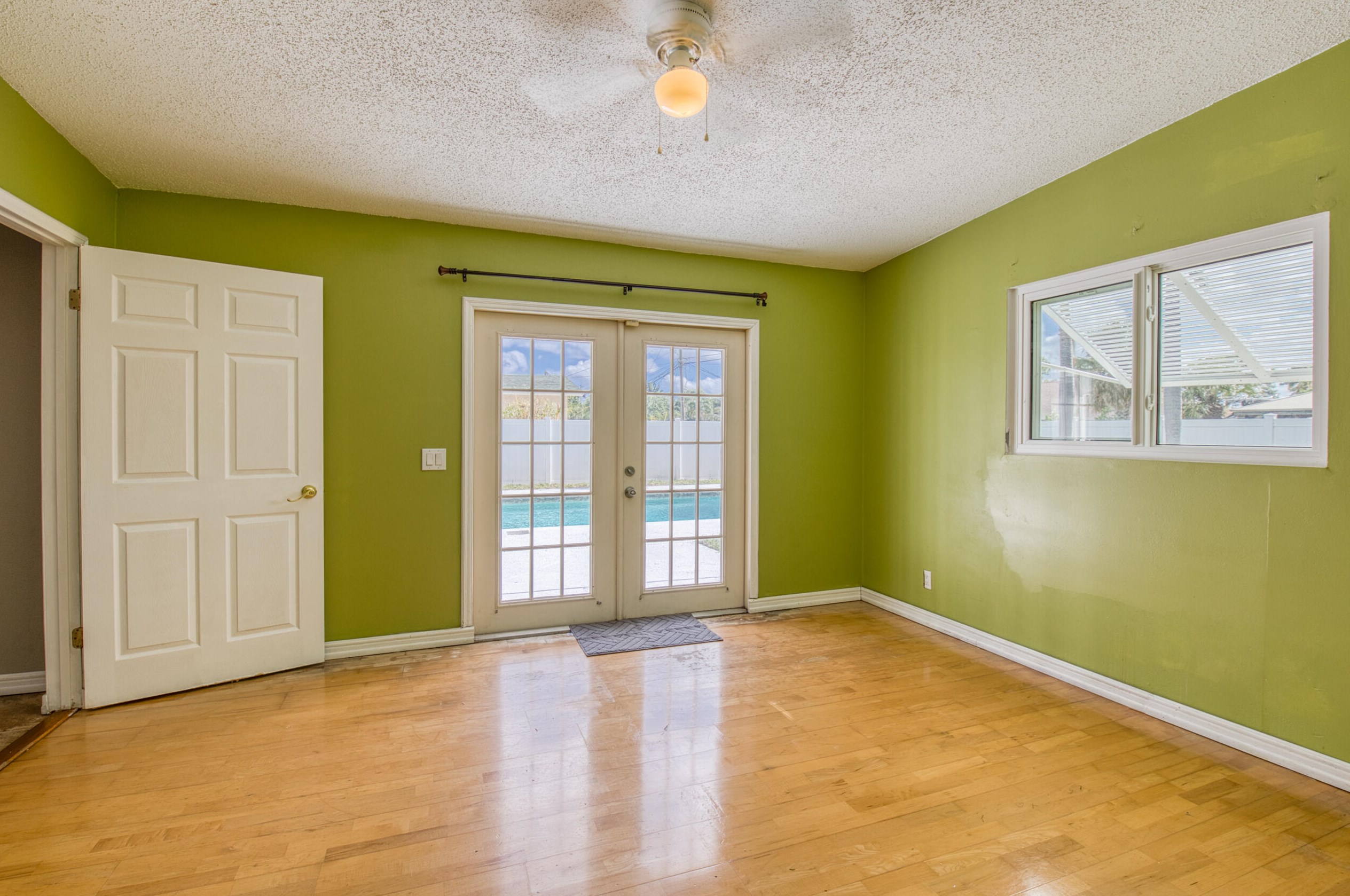 1931 Moor Dr, Lake Worth FL  33461-5722 exterior