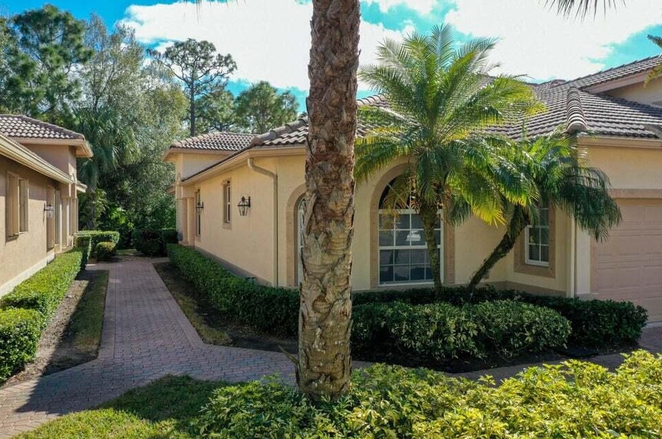 7032 Willow Pine Way, Fort Pierce, FL 34986