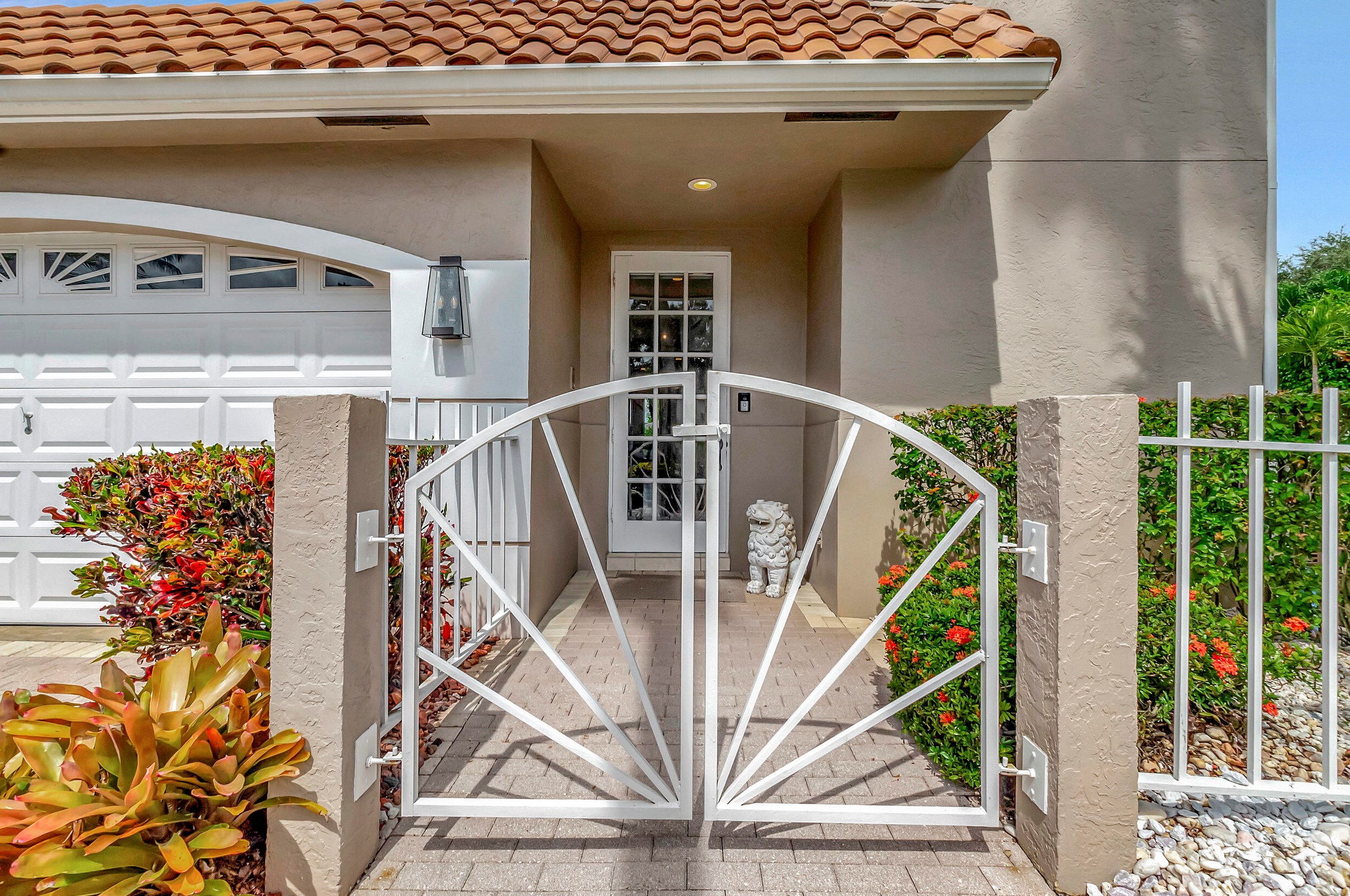 5815 42nd Way, Boca Raton, FL 33496-2743
