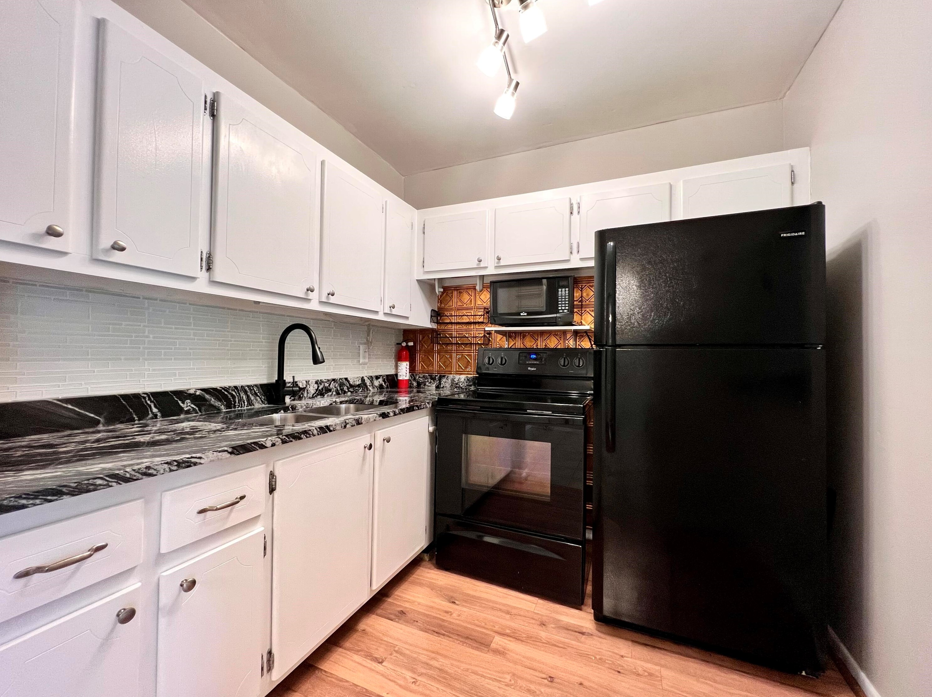 86 Waltham D, West Palm Beach, FL 33417