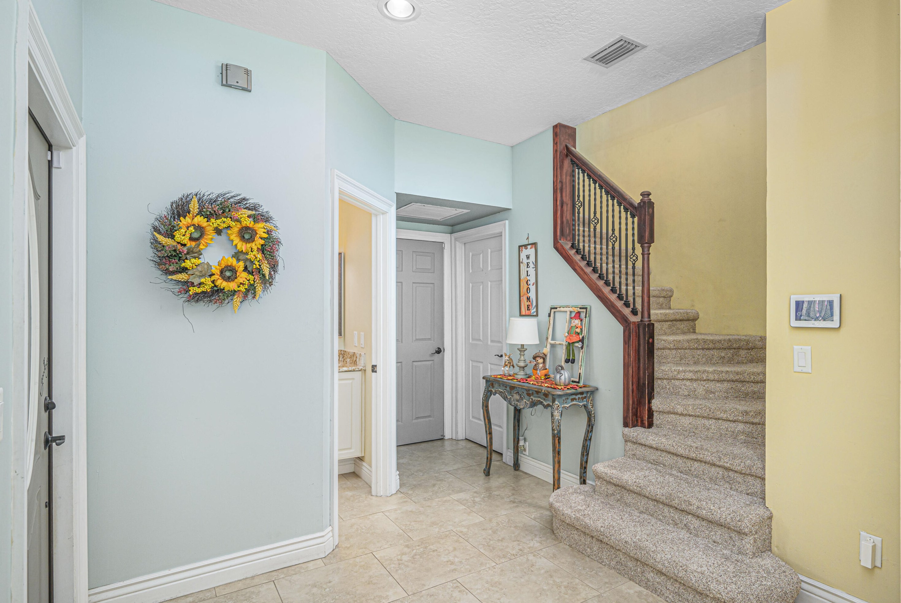 435 Fairway Lndg, Fort Pierce FL  34986-2166 exterior