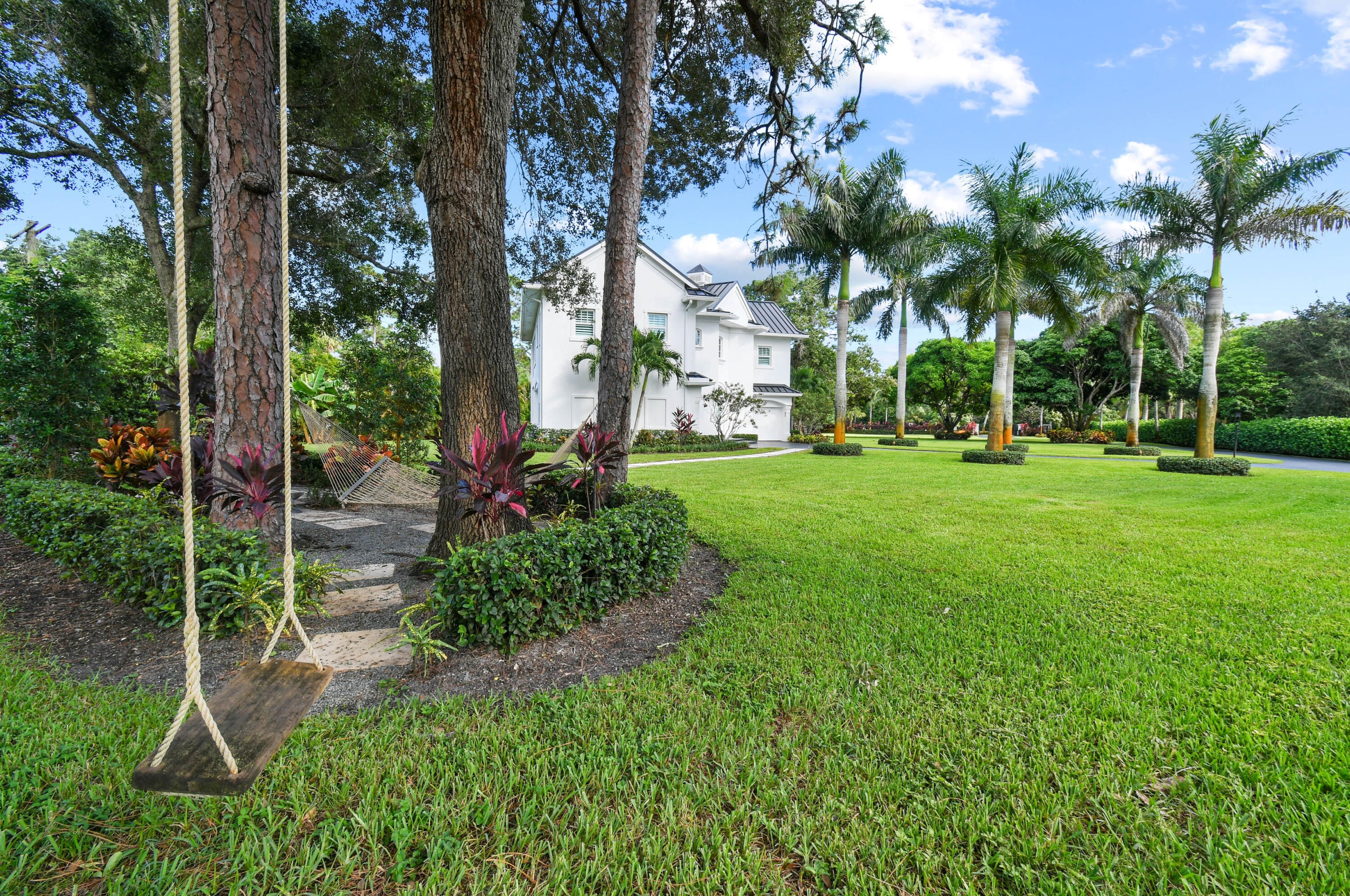 8319 Rivers Edge St, Jupiter FL  33458-1030 exterior