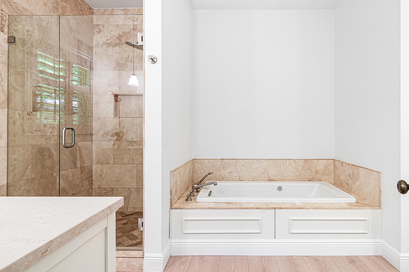 992 Atlantic Dr, Lake Worth FL  33462-4763 exterior