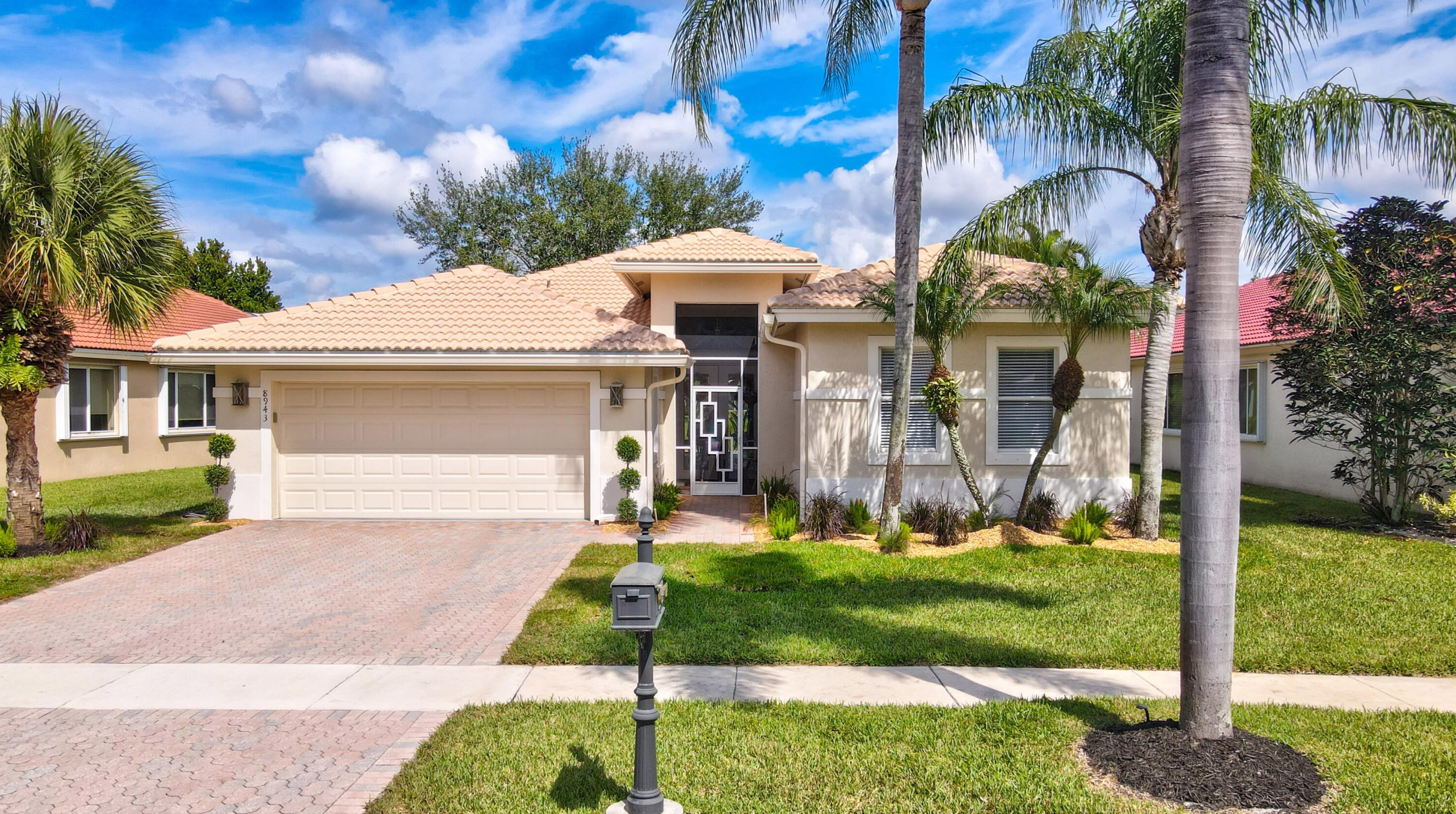 8943 Agliana Cir, Boynton Beach, FL 33472
