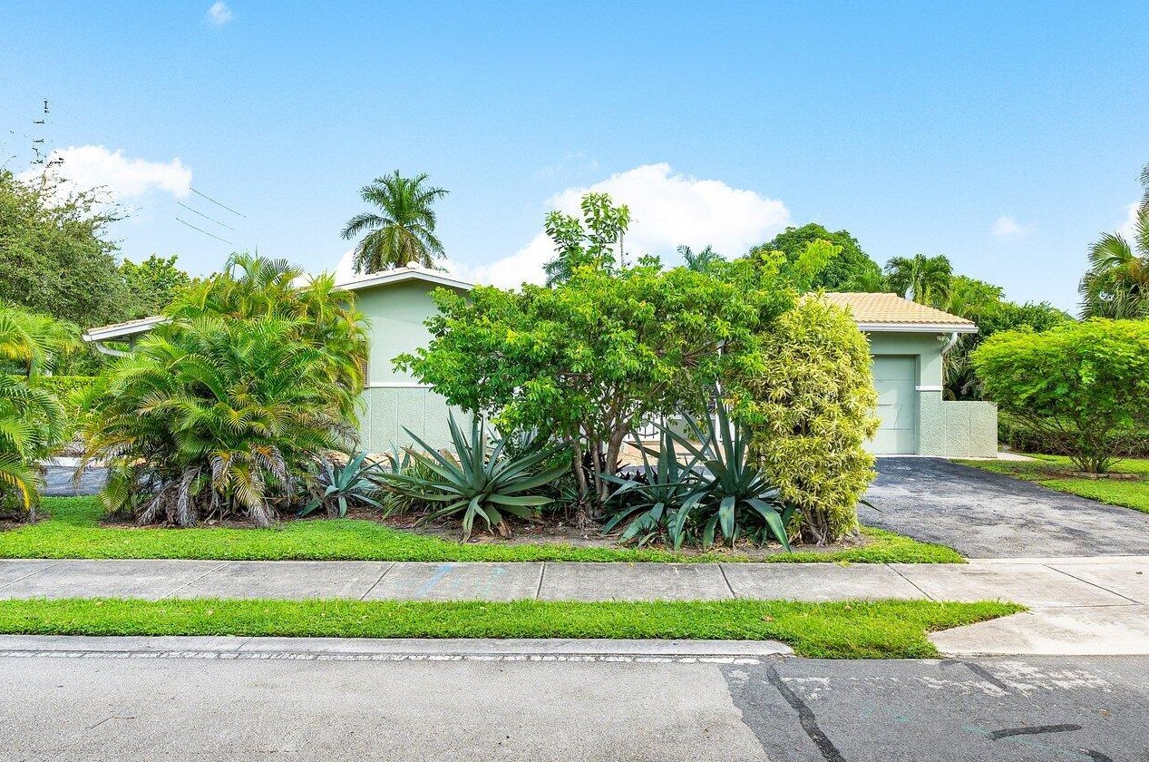 1701 N Swinton Ave, Delray Beach, FL 33444