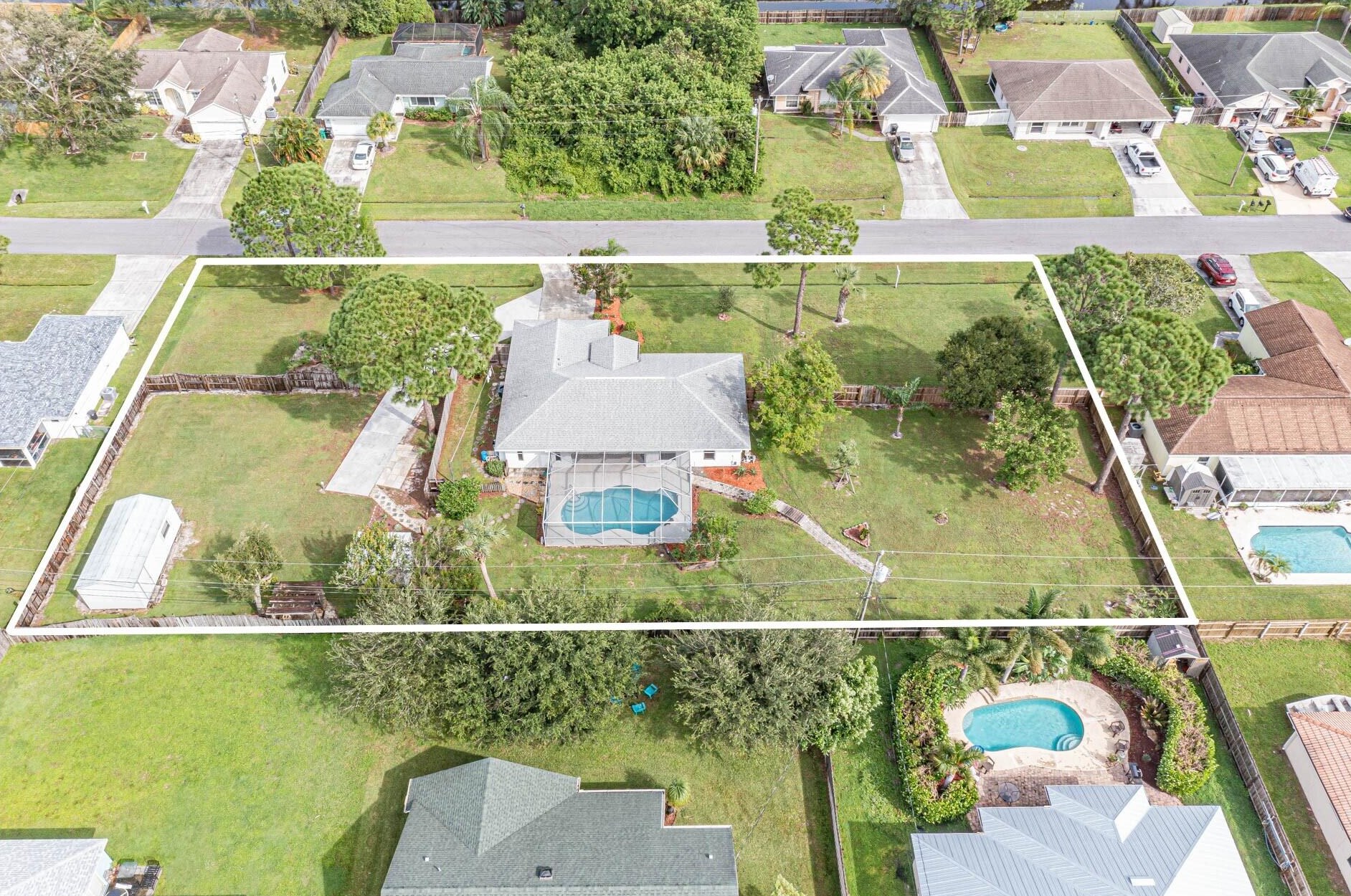 1622 Sw Alvaton Ave, Fort Pierce, FL 34953