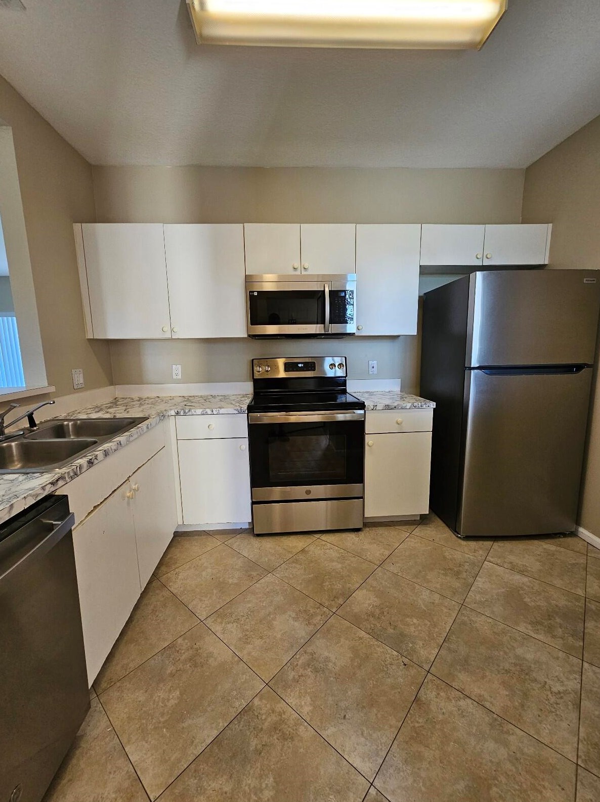 1145 Golden Lakes Blvd #725, West Palm Beach, FL 33411