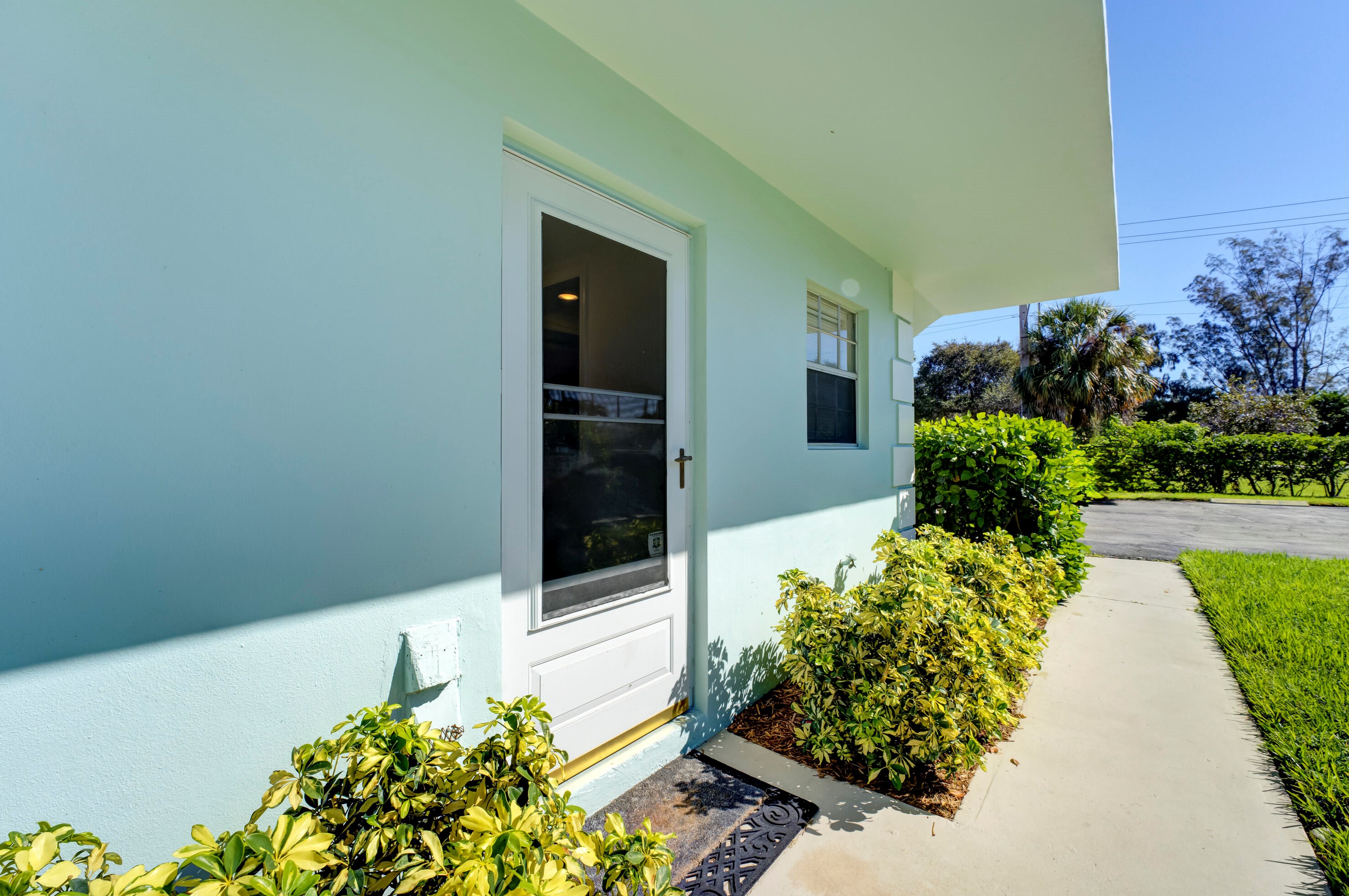 1901 Indian River Blvd #101e, Vero Beach, FL 32960