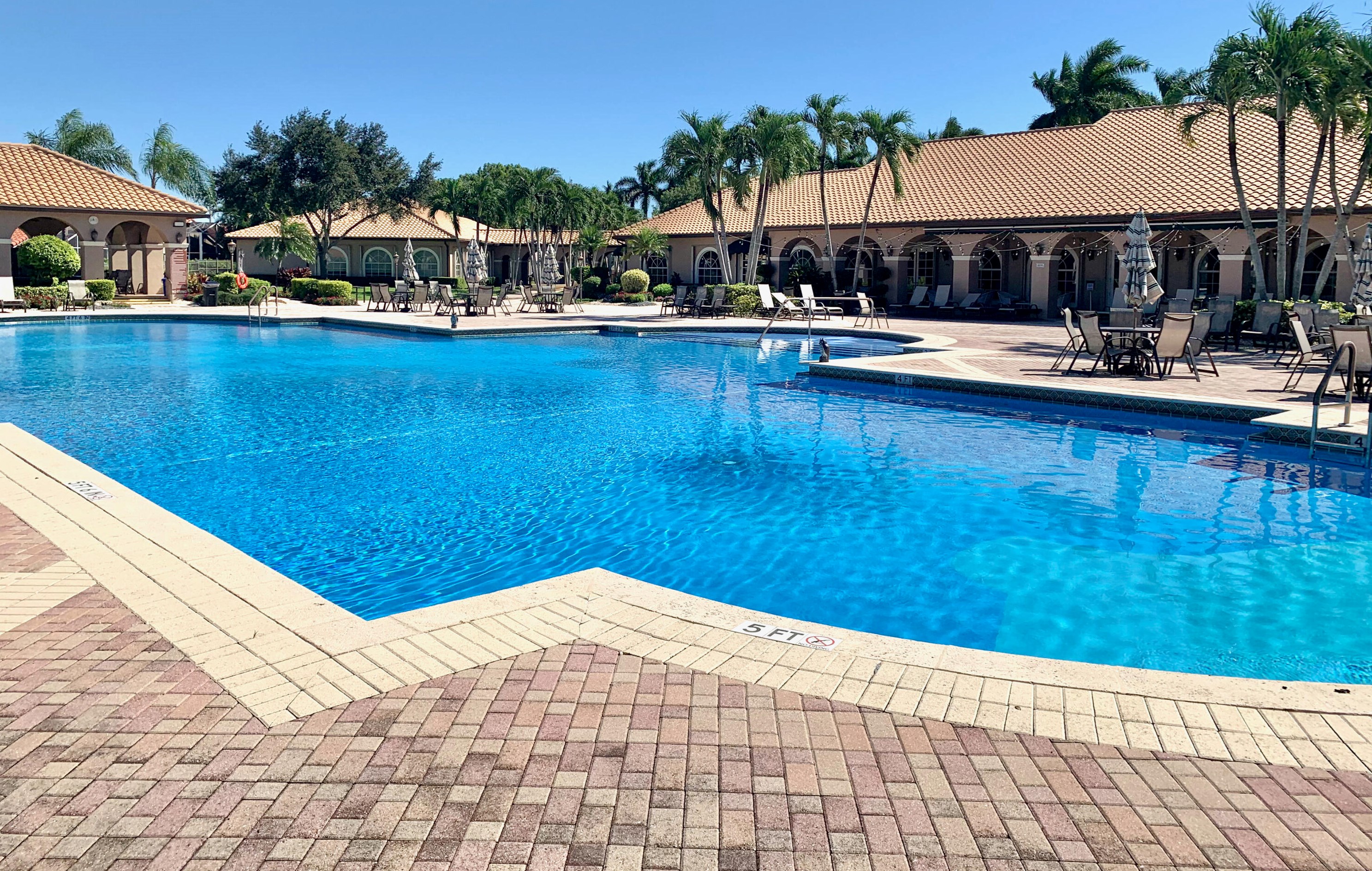 7207 Louisiane Ct, Boynton Beach FL  33437-6473 exterior