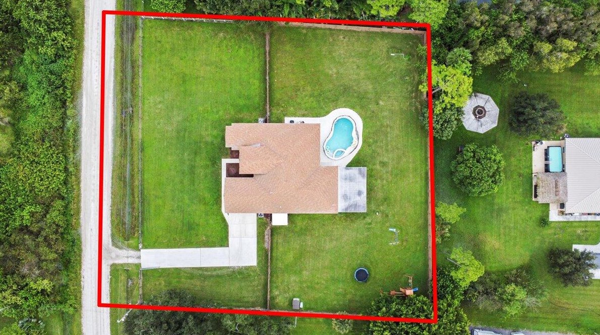 12102 N 68th St, West Palm Beach, FL 33412