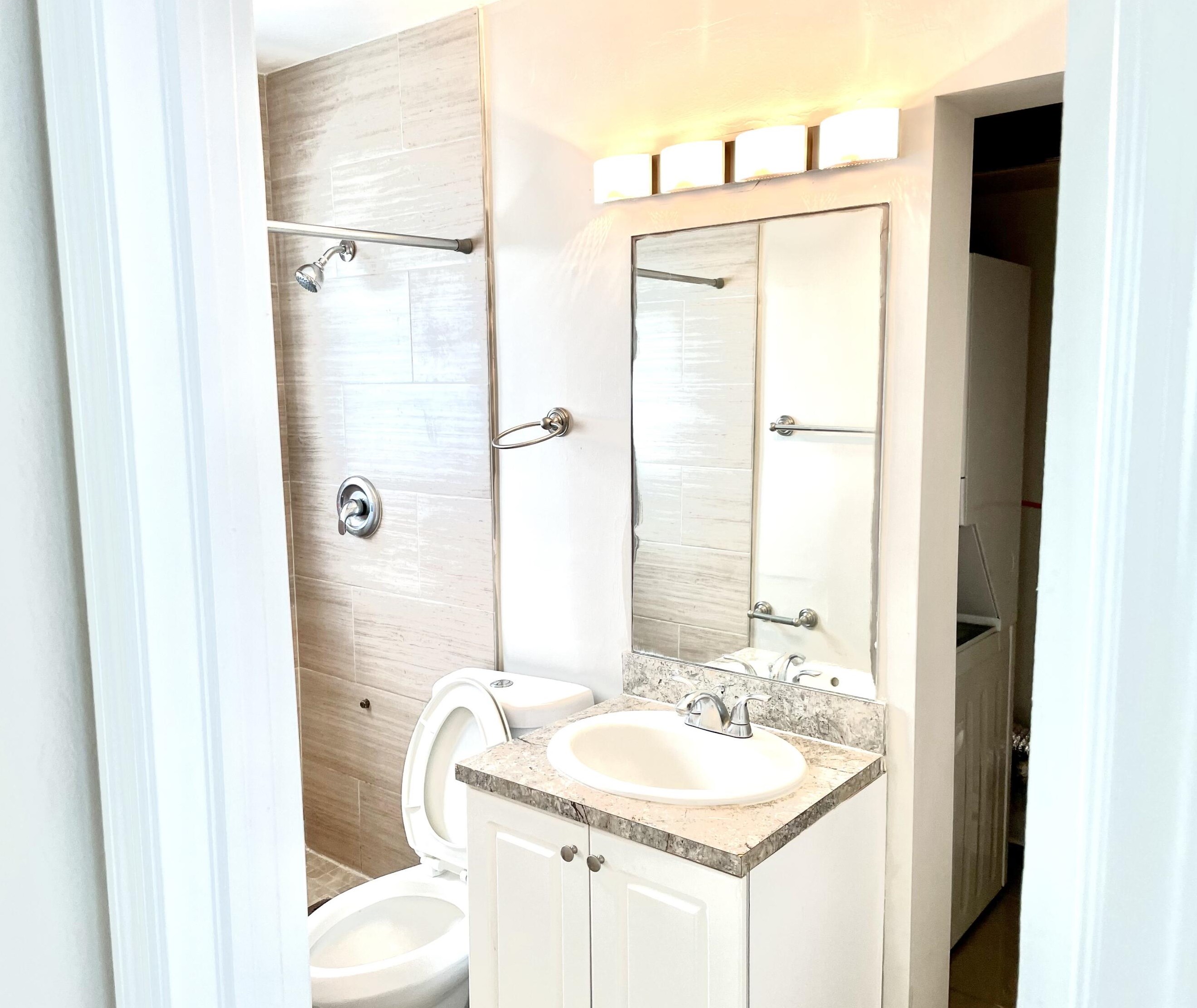 431 Camino Real, Boca Raton FL  33432-5711 exterior