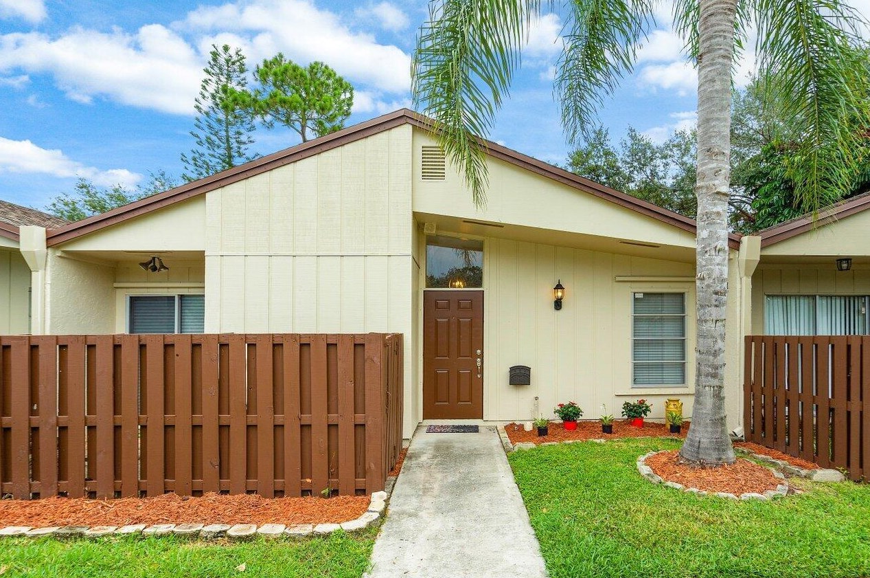 22543 Vistawood Way, Boca Raton, FL 33428