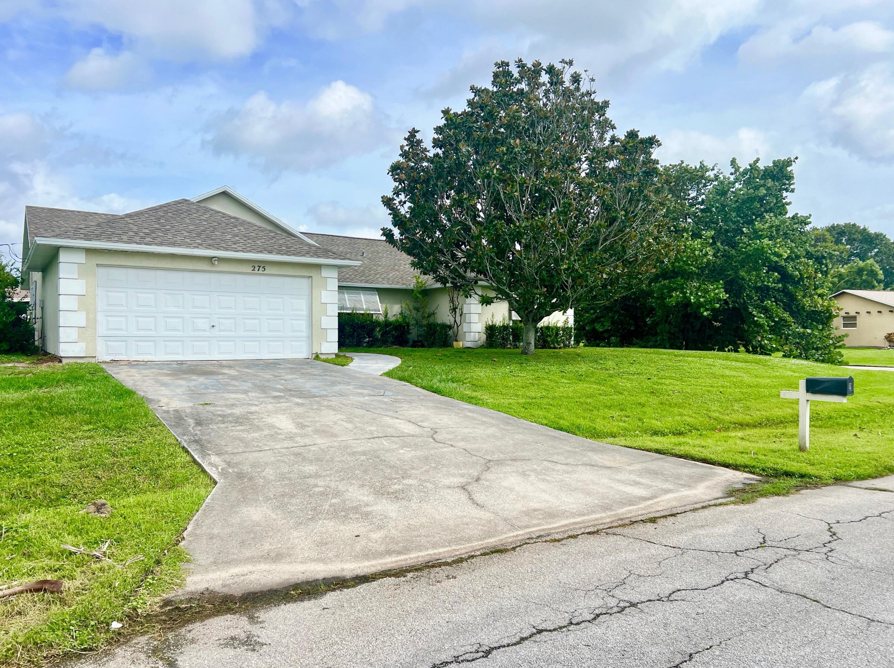 275 Zane Ave, Sebastian, FL 32958