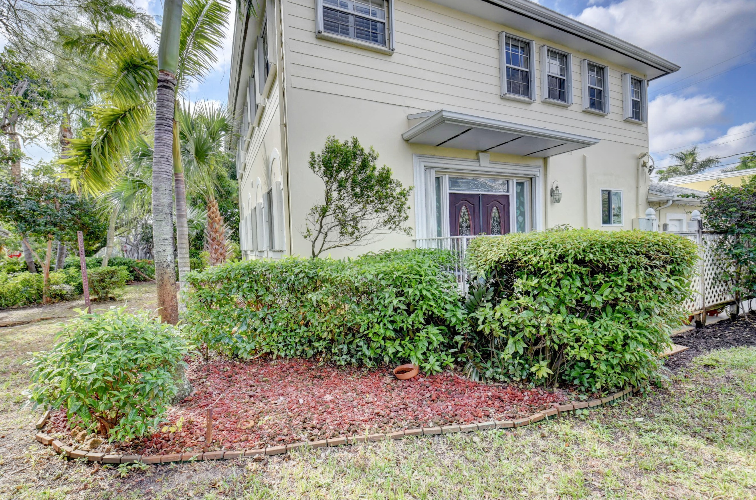 1920 Spanish Trail, Delray Beach, FL 33483
