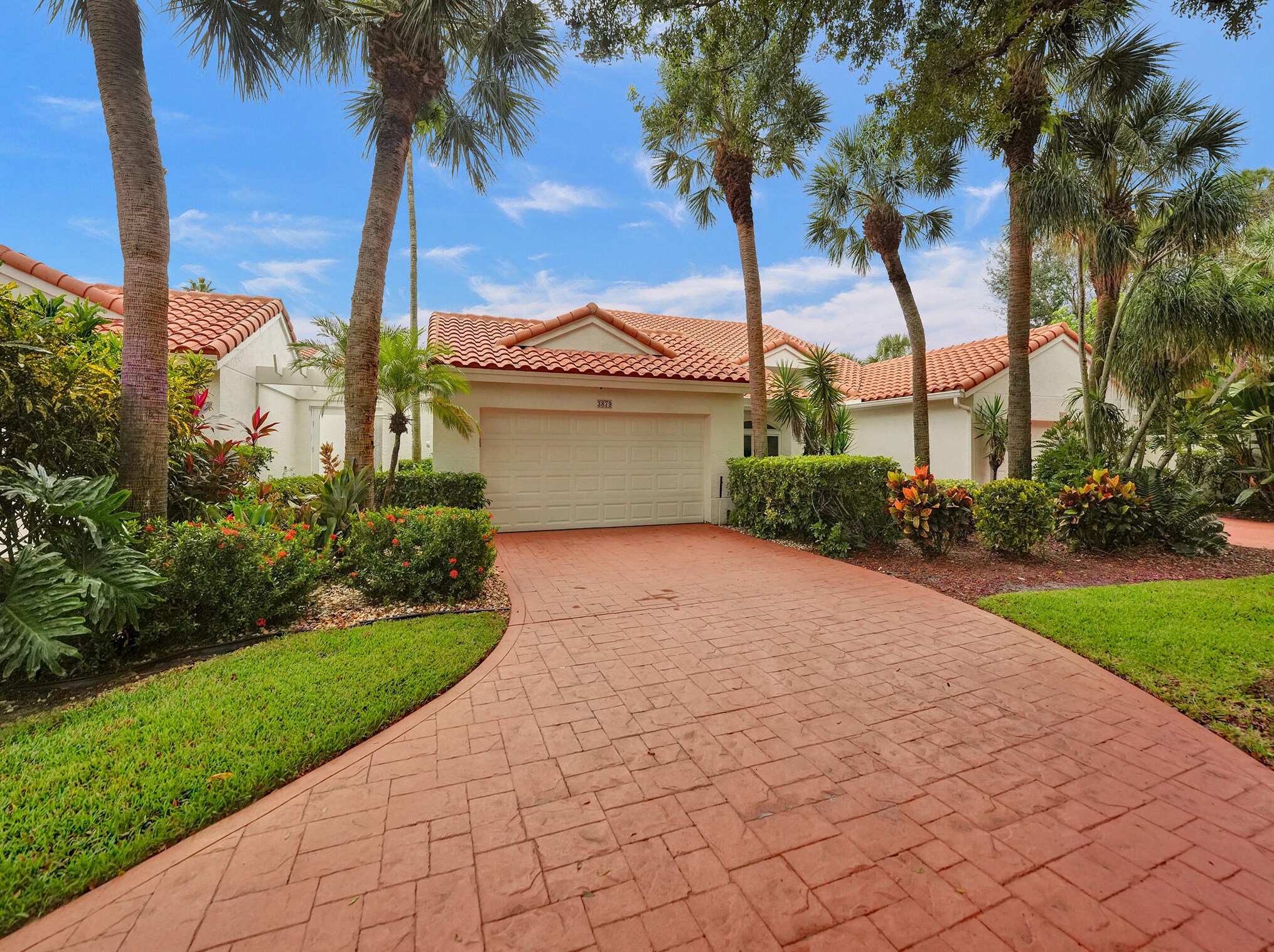 3879 Candlewood Ct, Boca Raton, FL 33487-1275