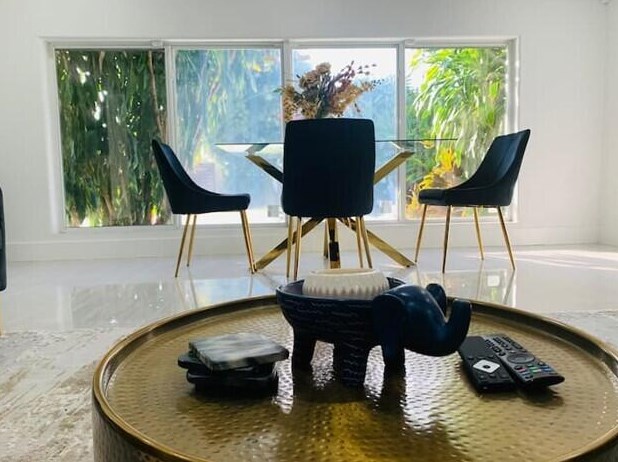 4651 97 Ct, Miami FL 33178-1976 exterior