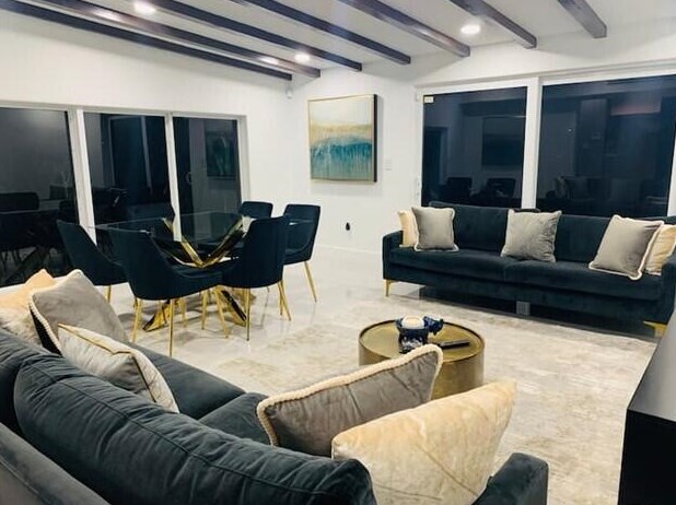 4651 97 Ct, Miami FL 33178-1976 exterior