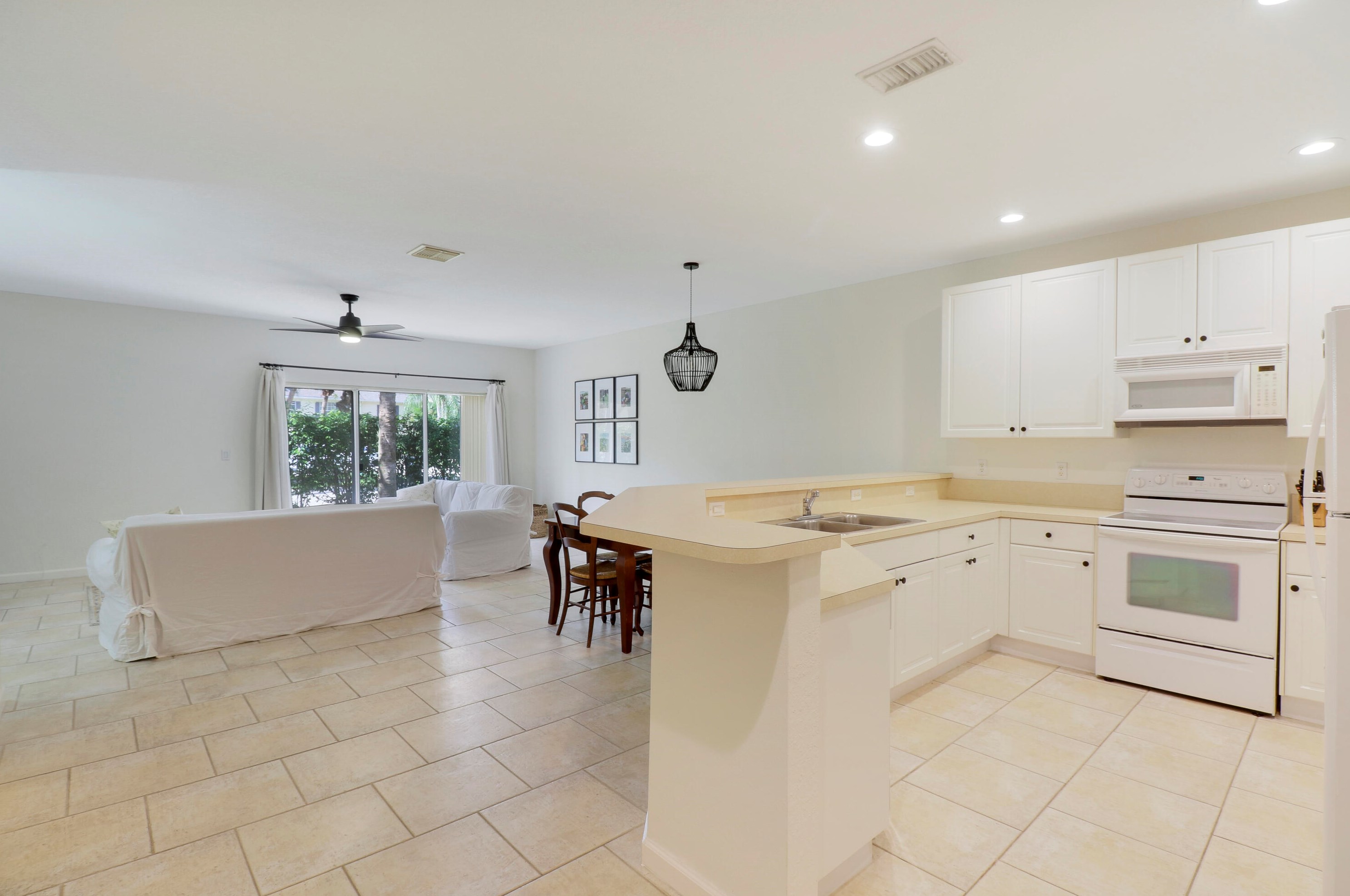 13432 Georgian Ct, West Palm Beach, FL 33414
