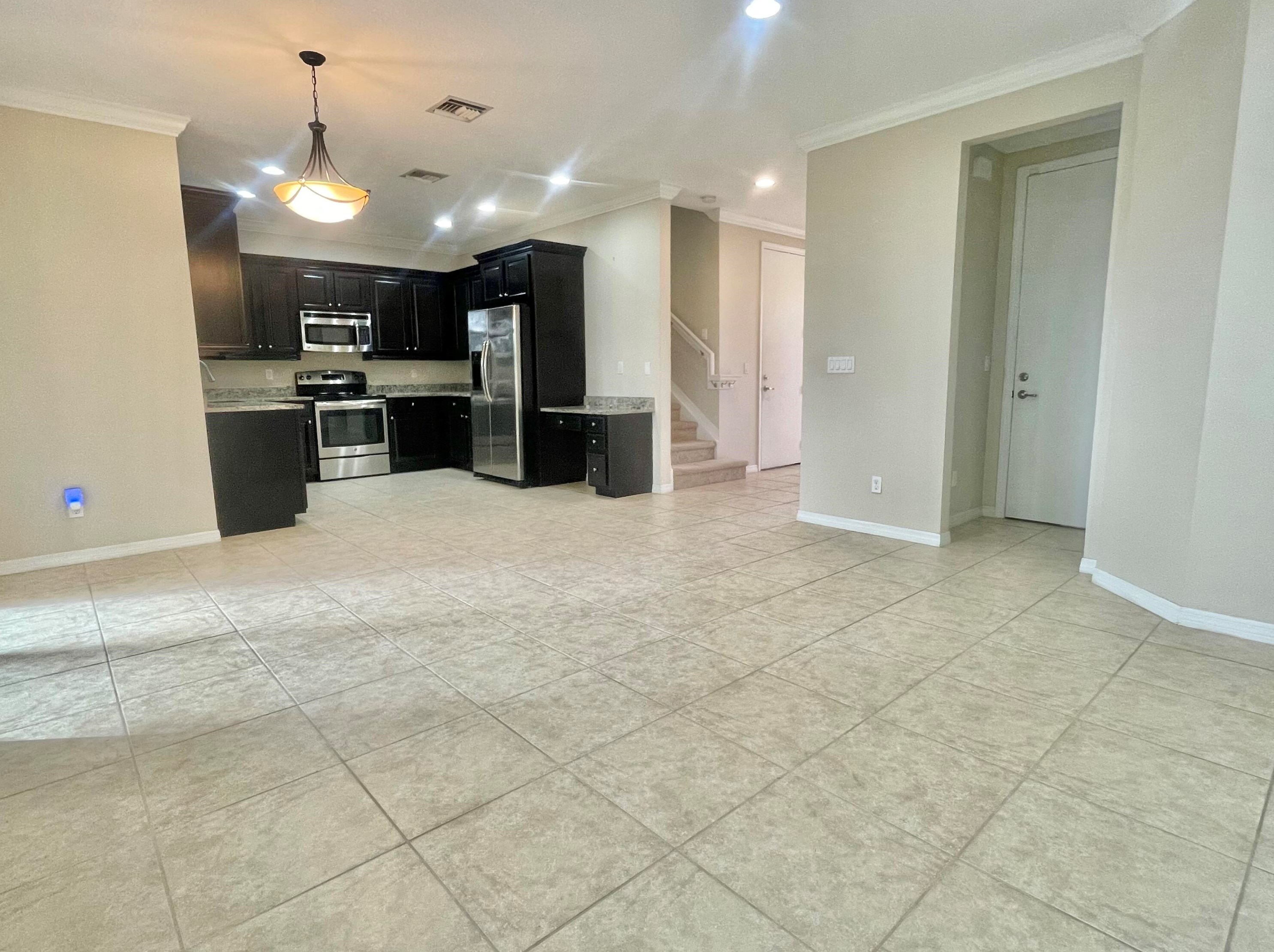 4630 Mediterranean Cir, West Palm Beach, FL 33418