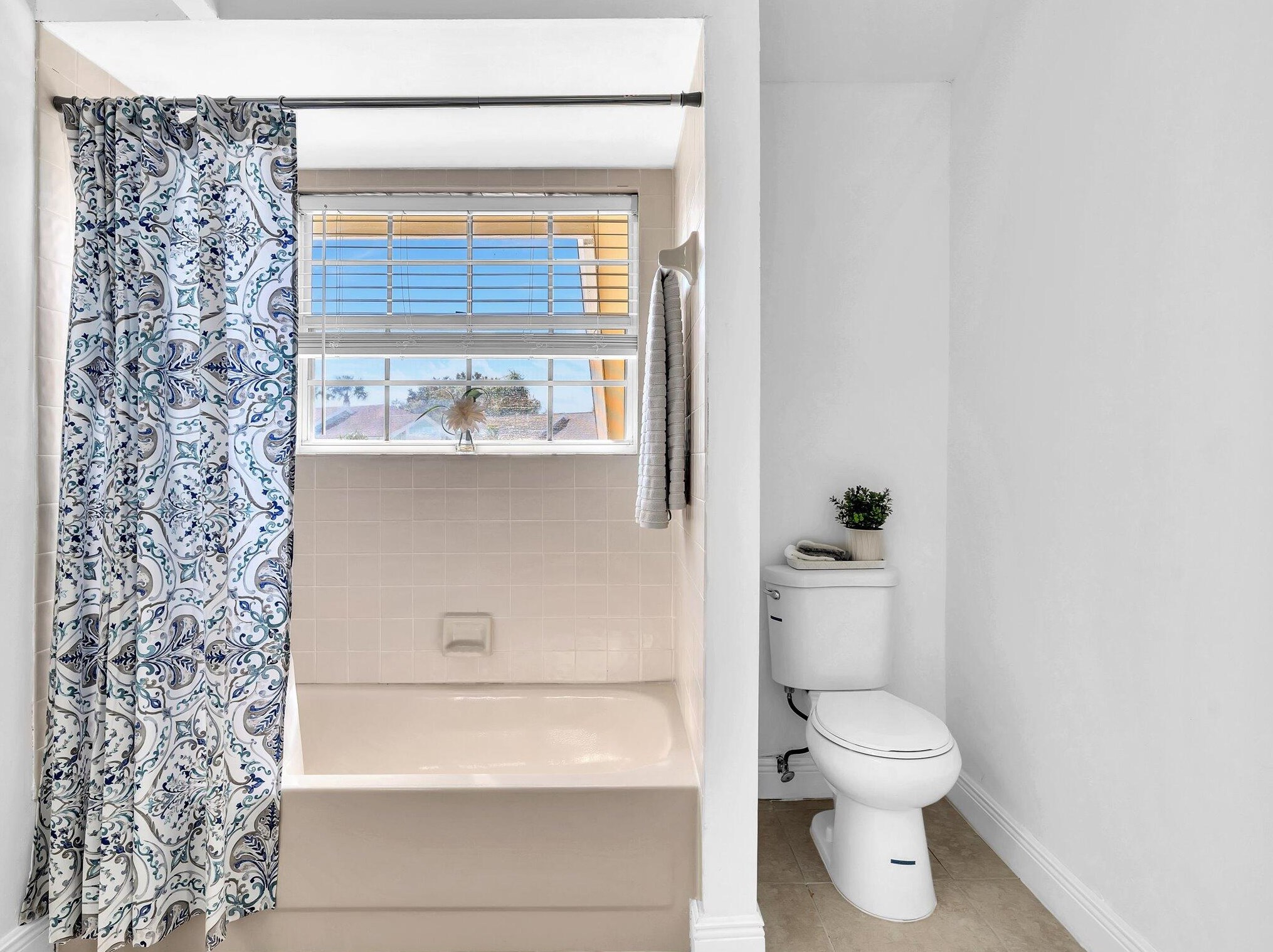 5091 Coronado Rdg, Boca Raton FL 33486-1444 exterior