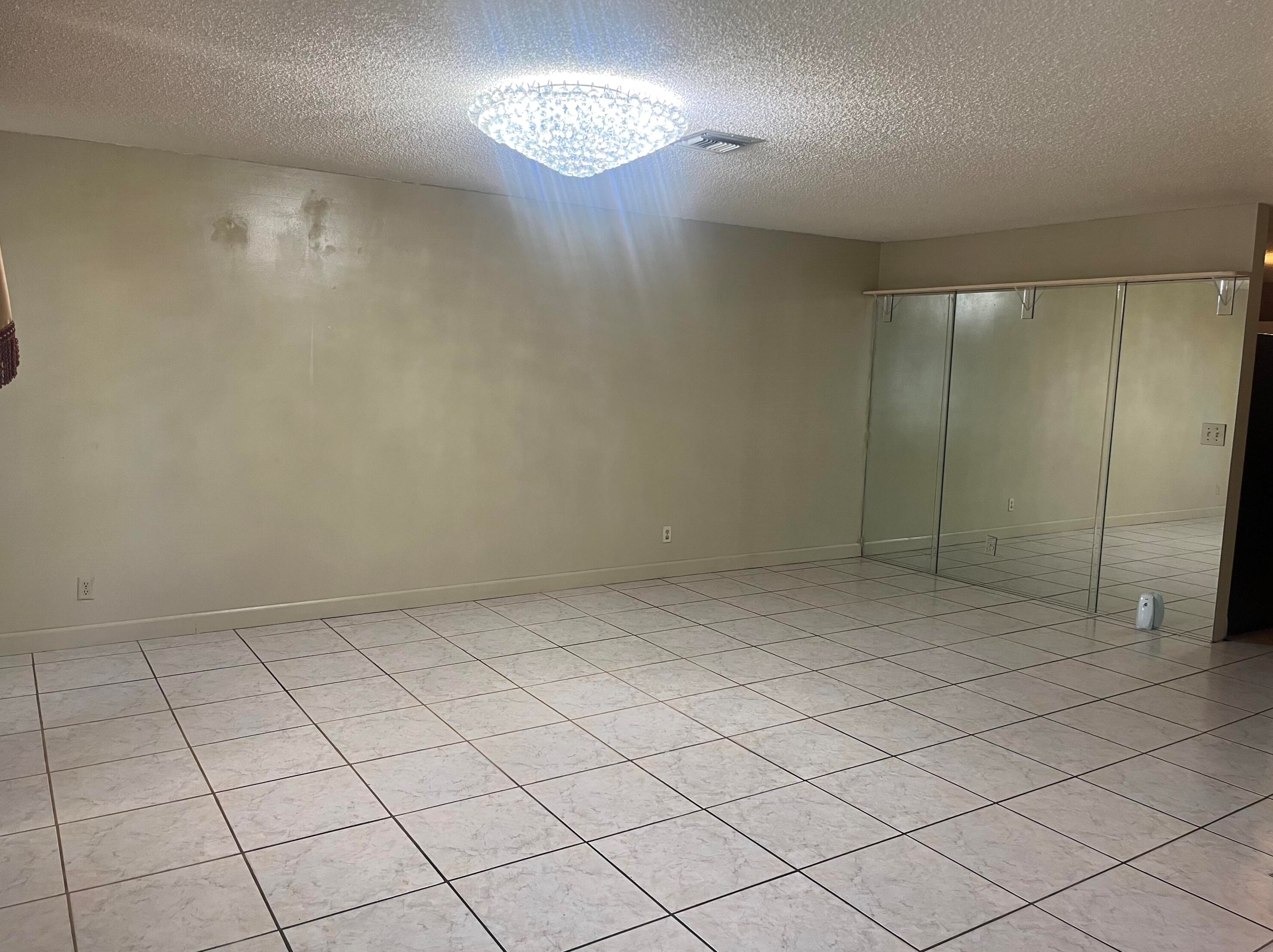 5723 Judd Falls Rd, Lake Worth FL  33463-1563 exterior