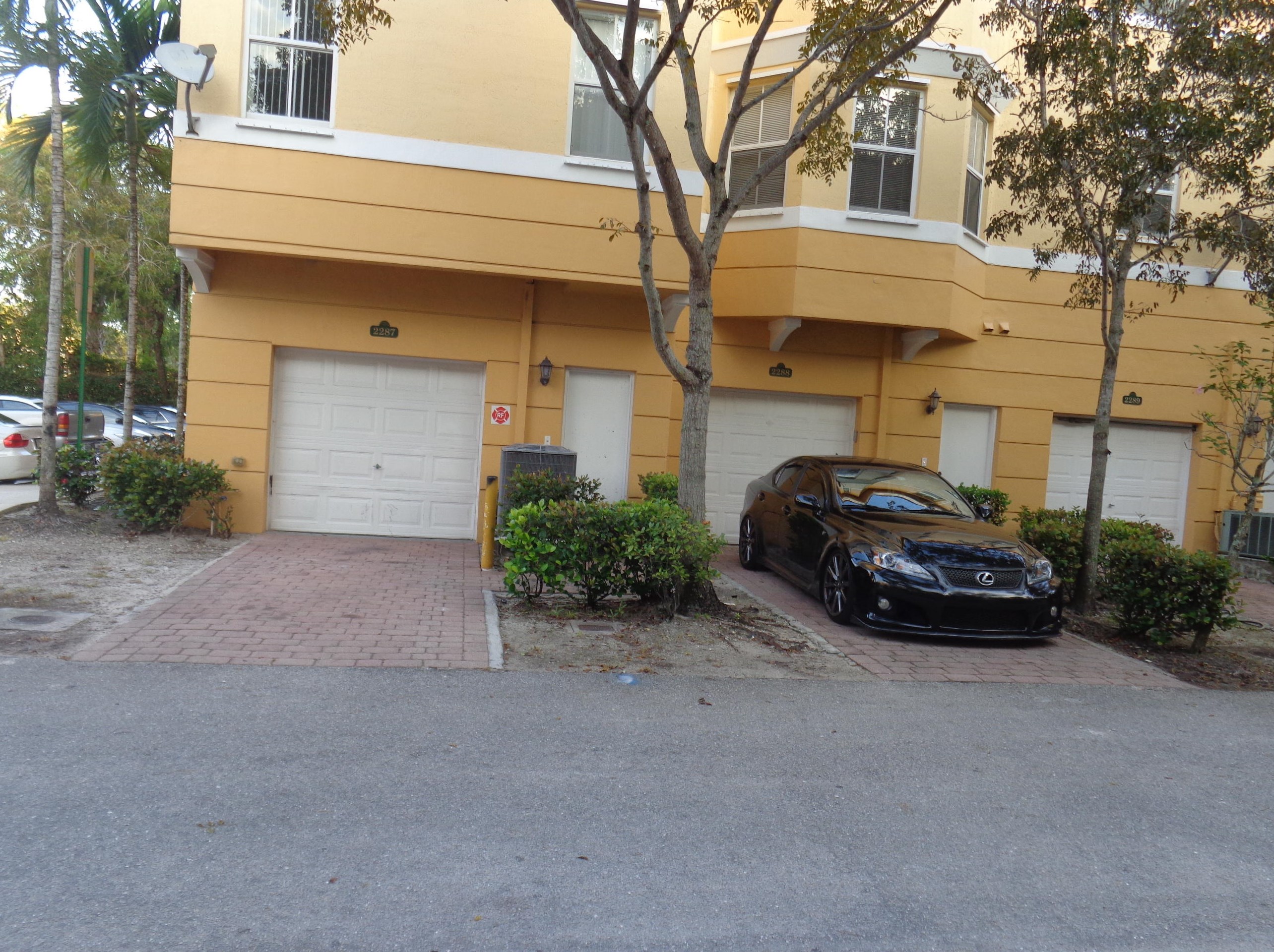 2288 Shoma Dr, West Palm Beach, FL 33414