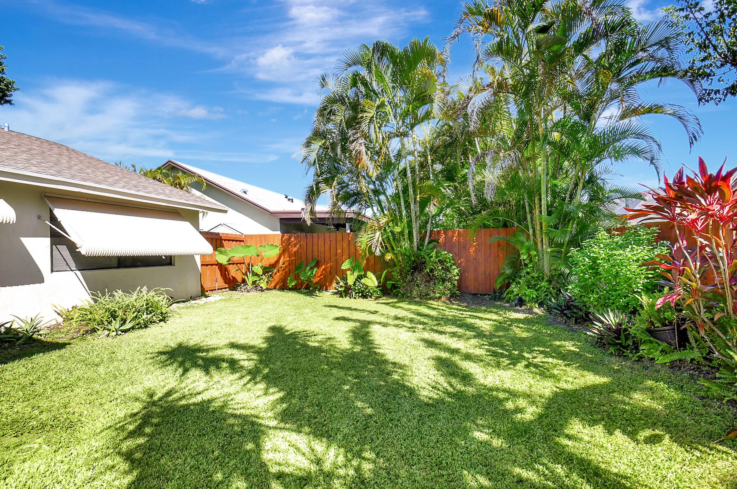 4713 Tortoise Shell Dr, Boca Raton FL  33487-2146 exterior