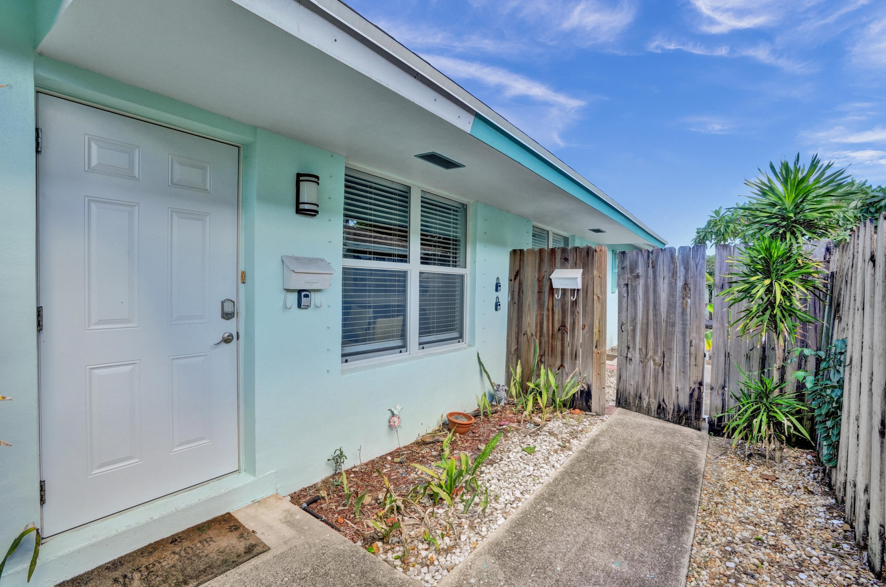 617 Se 3rd Ave, Delray Beach, FL 33483