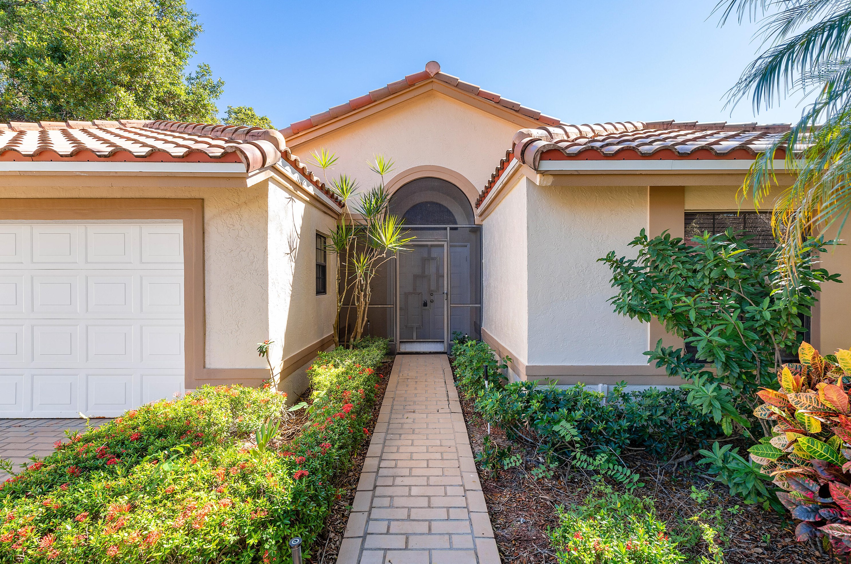 8410 Northstar Ct, Boynton Beach FL  33436-1544 exterior
