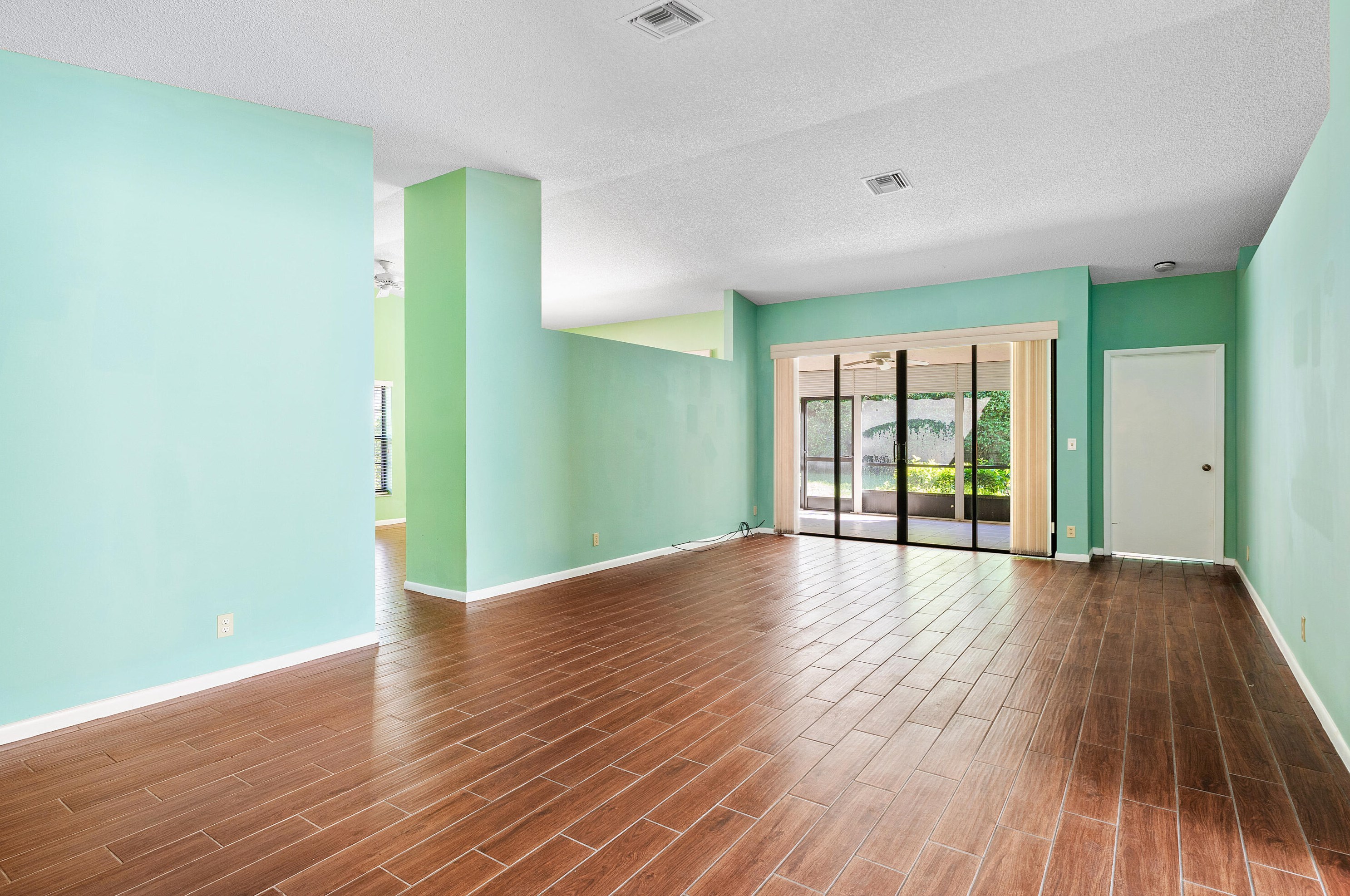 8410 Northstar Ct, Boynton Beach FL  33436-1544 exterior