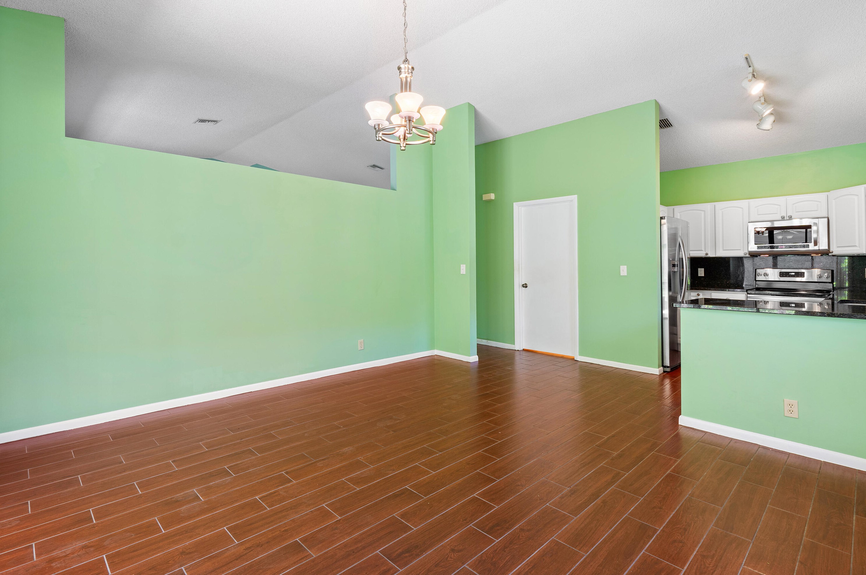 8410 Northstar Ct, Boynton Beach FL  33436-1544 exterior