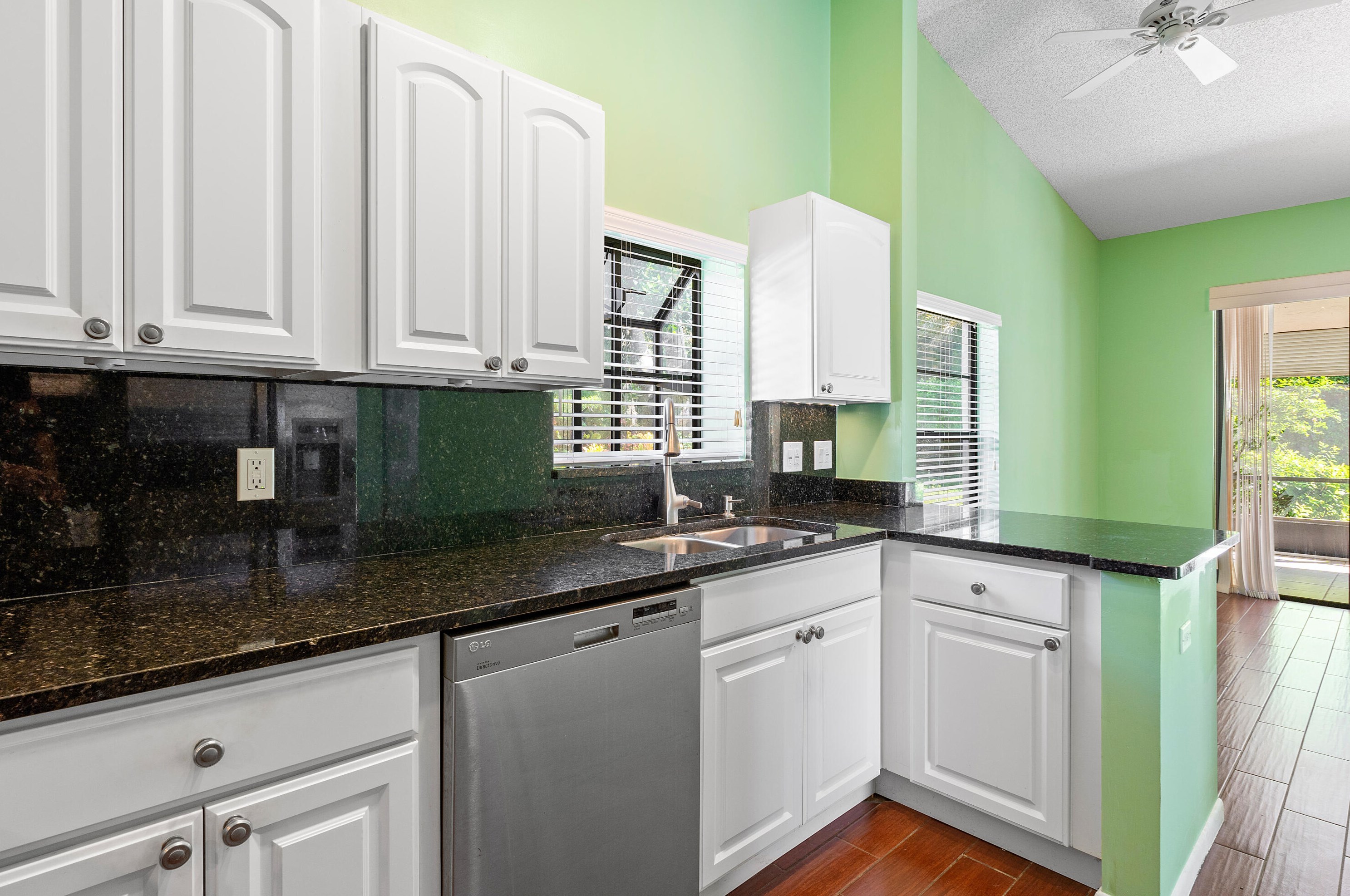 8410 Northstar Ct, Boynton Beach FL  33436-1544 exterior