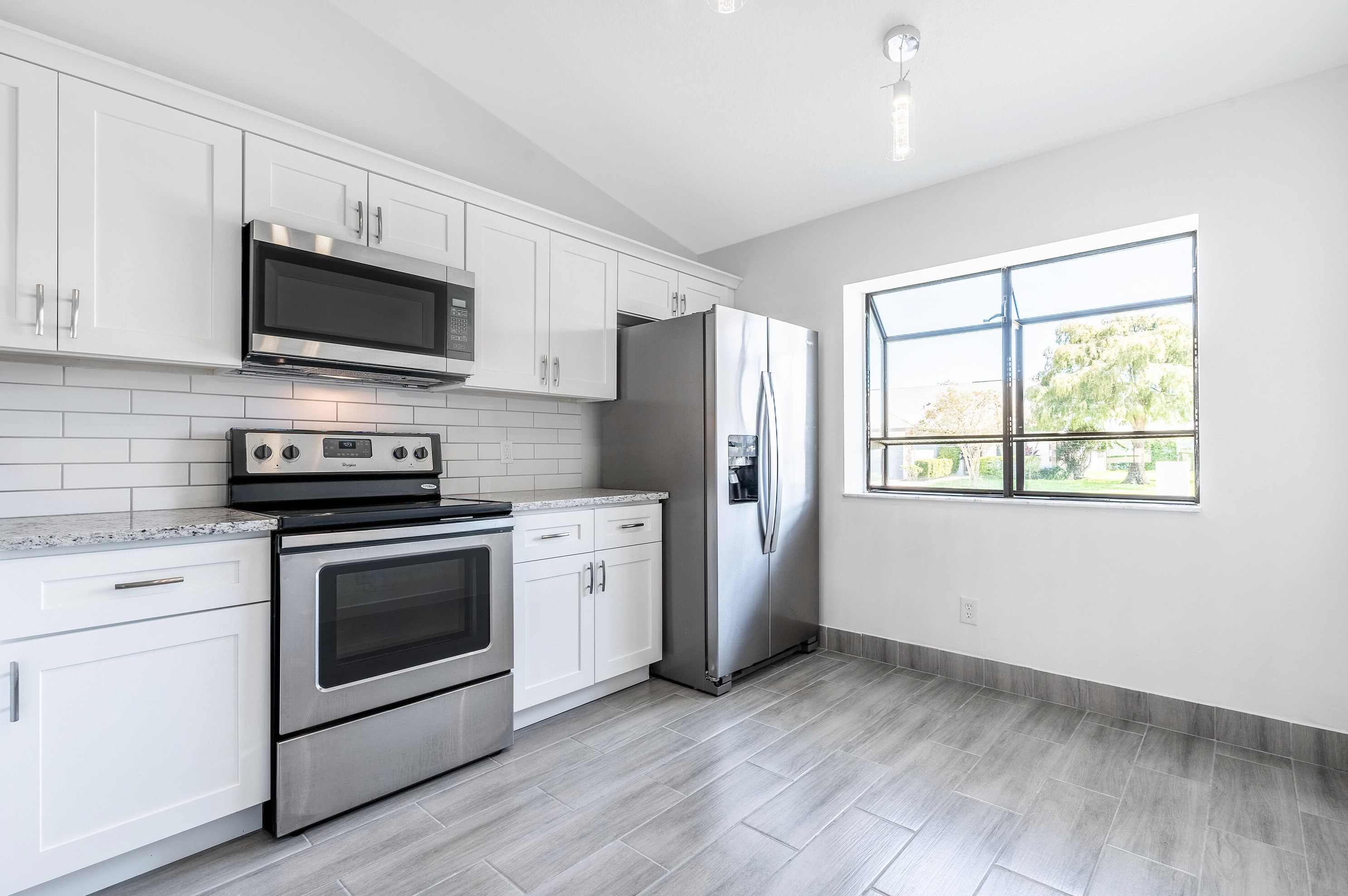 140 Moccasin Trl, Jupiter, FL 33458-7659