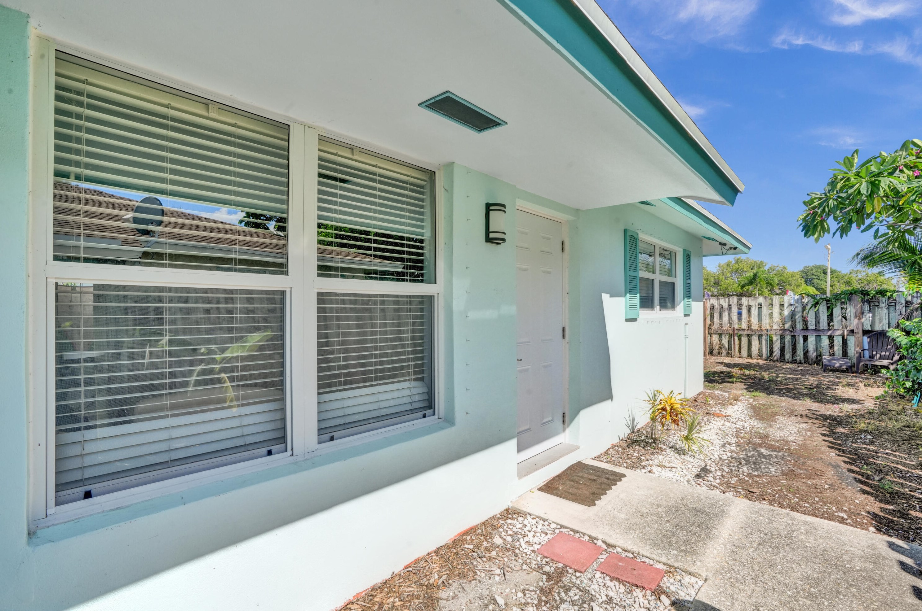 617 Ne 3rd Ave #2, Delray Beach, FL 33444