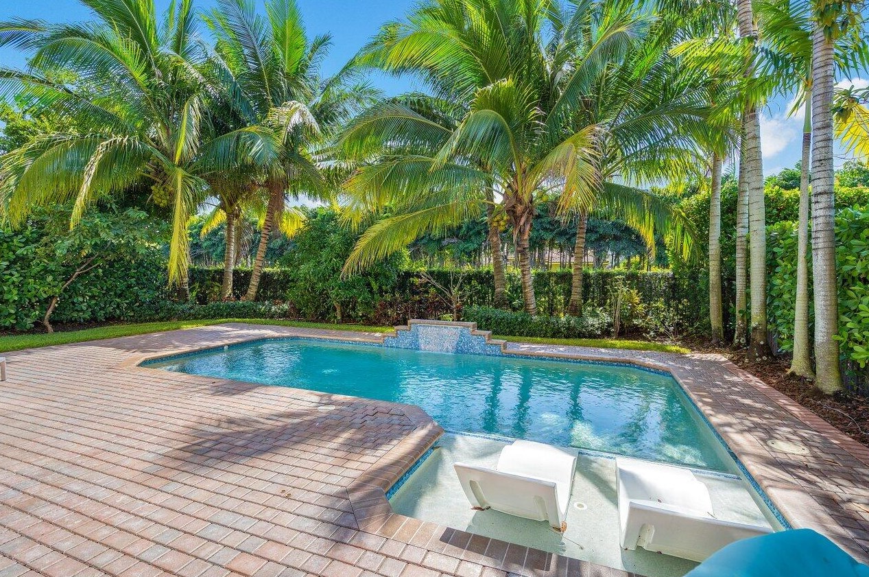 8244 Triana Point Avenue, Boynton Beach, FL 33473