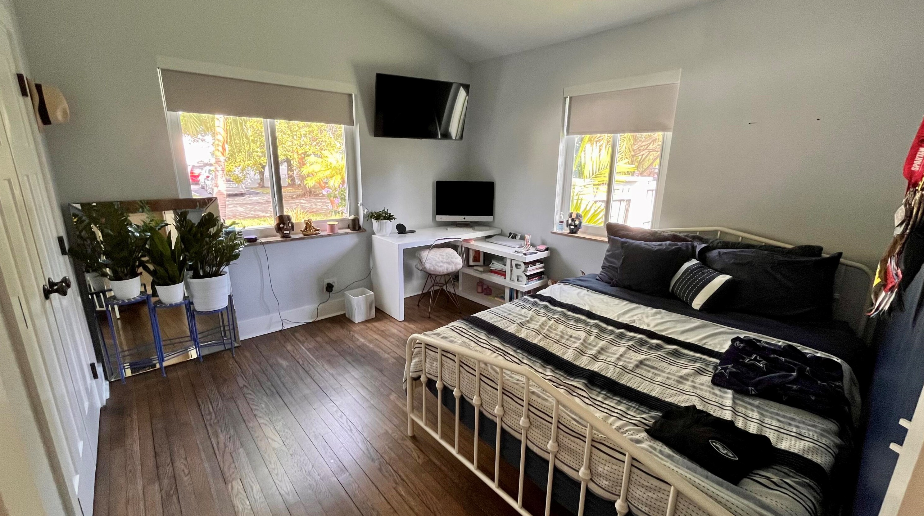 1636 Jackson St, Hollywood FL  33020-5110 exterior