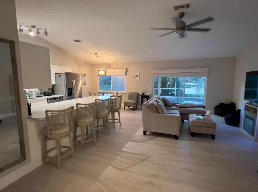 120 Timberline Dr, Jupiter FL  33458-5541 exterior