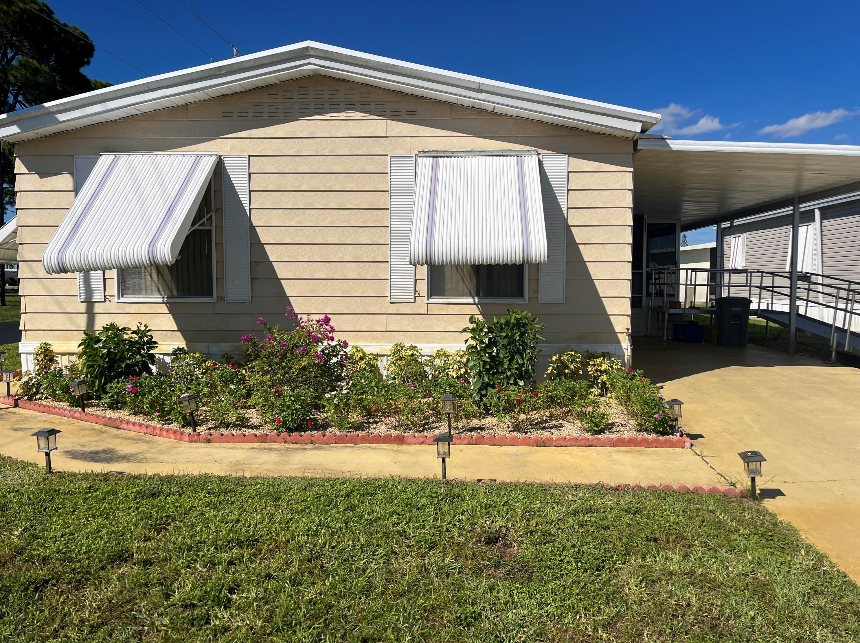 17011 Grande Terre Bay, Boynton Beach, FL 33436