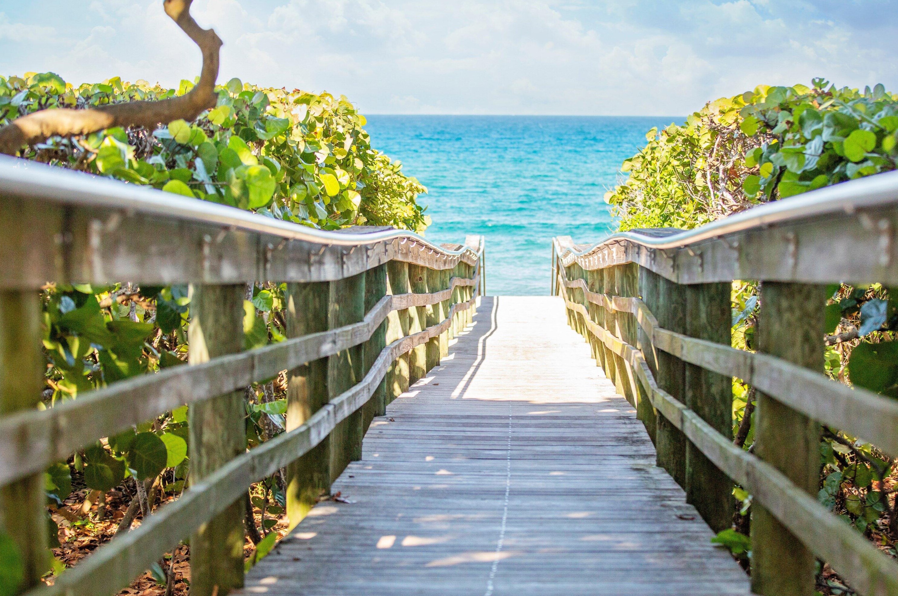 1420 Ocean Way, Jupiter FL  33477-7279 exterior