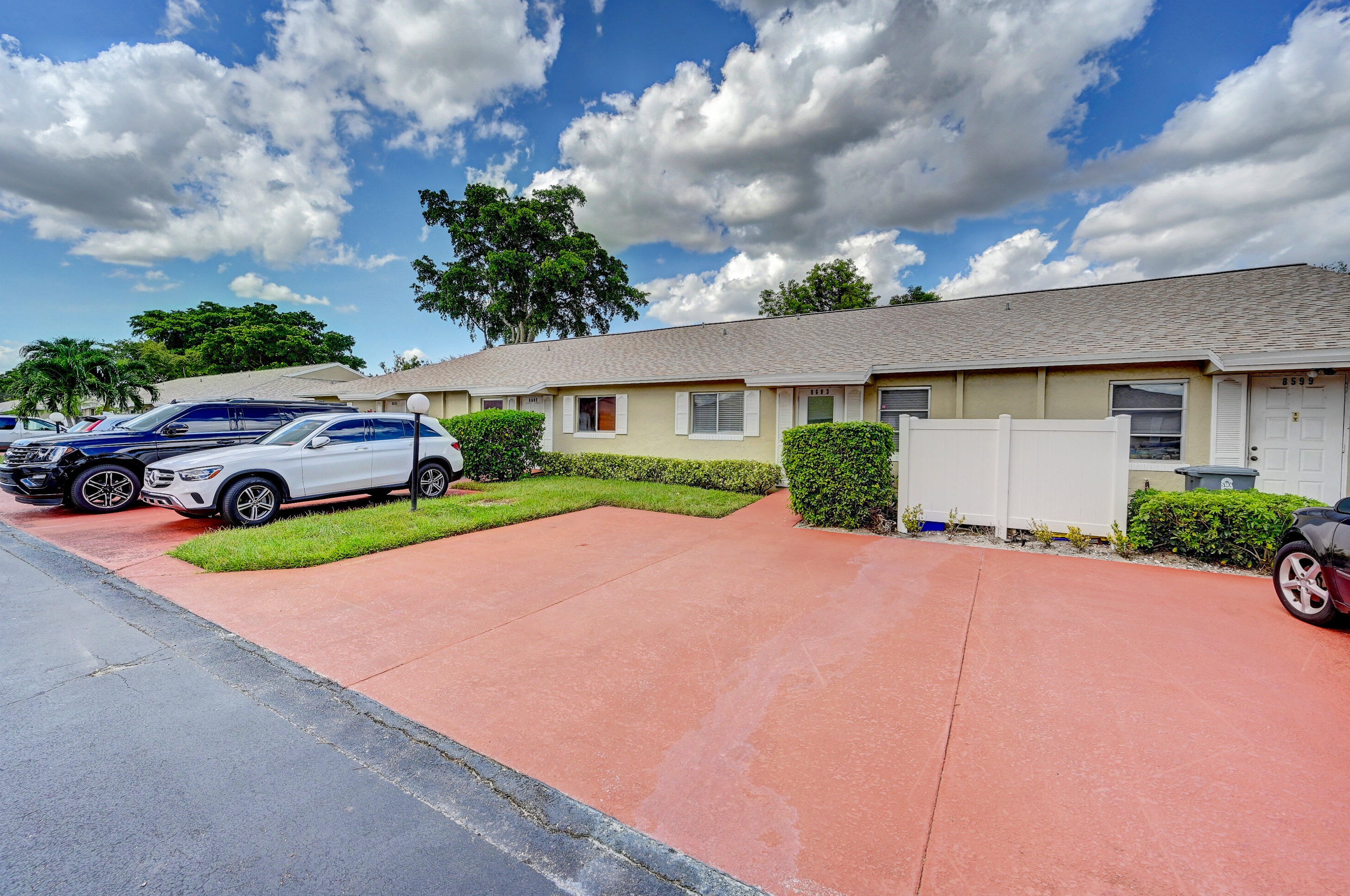 8603 Overset Ln, Boca Raton, FL 33496