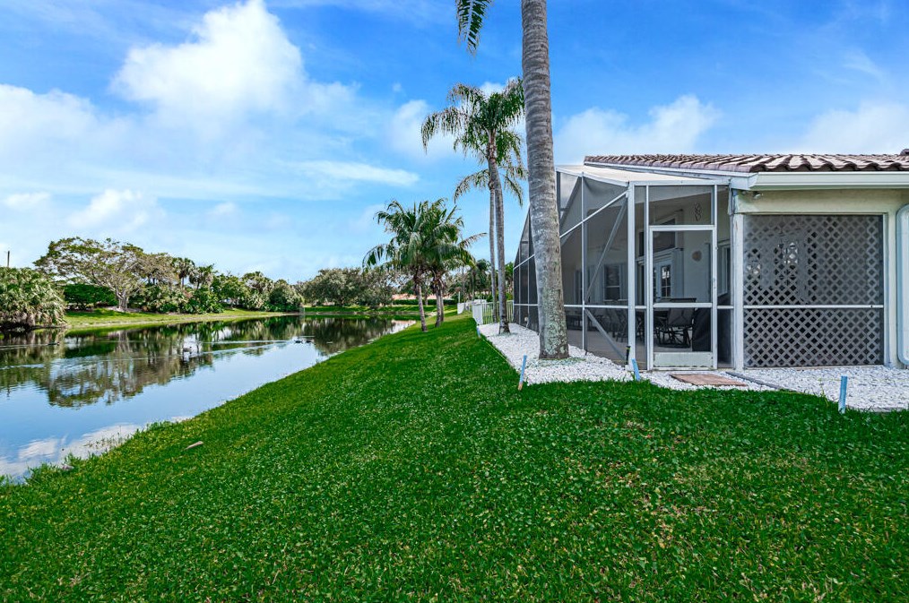 8189 White Rock Cir, Boynton Beach, FL 33436