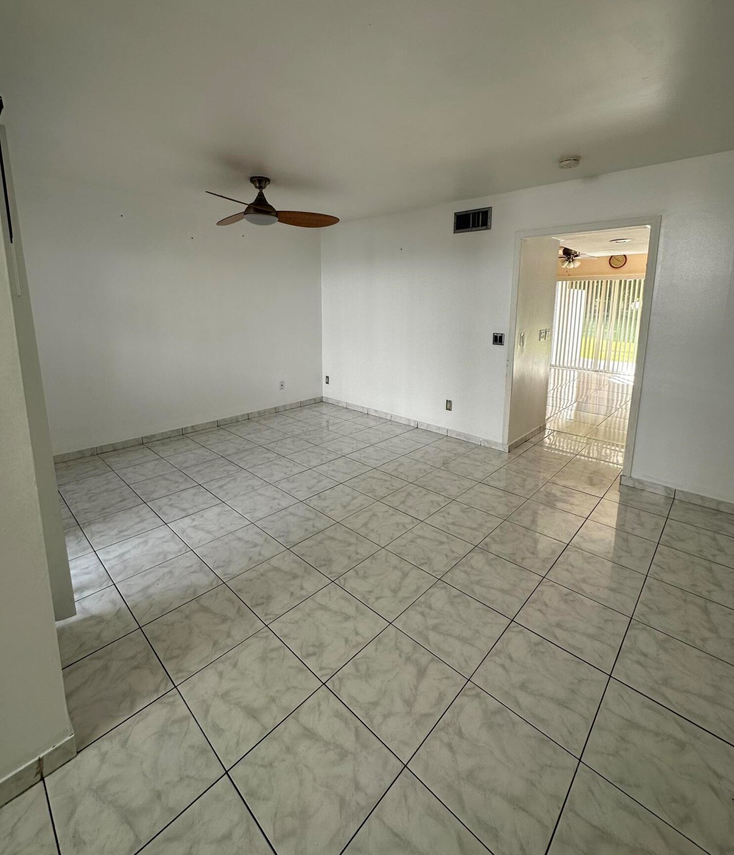 5060 Elmhurst Rd #b, West Palm Beach, FL