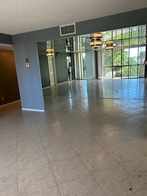 1633 Bridgewood Dr, Boca Raton FL 33434-4135 exterior