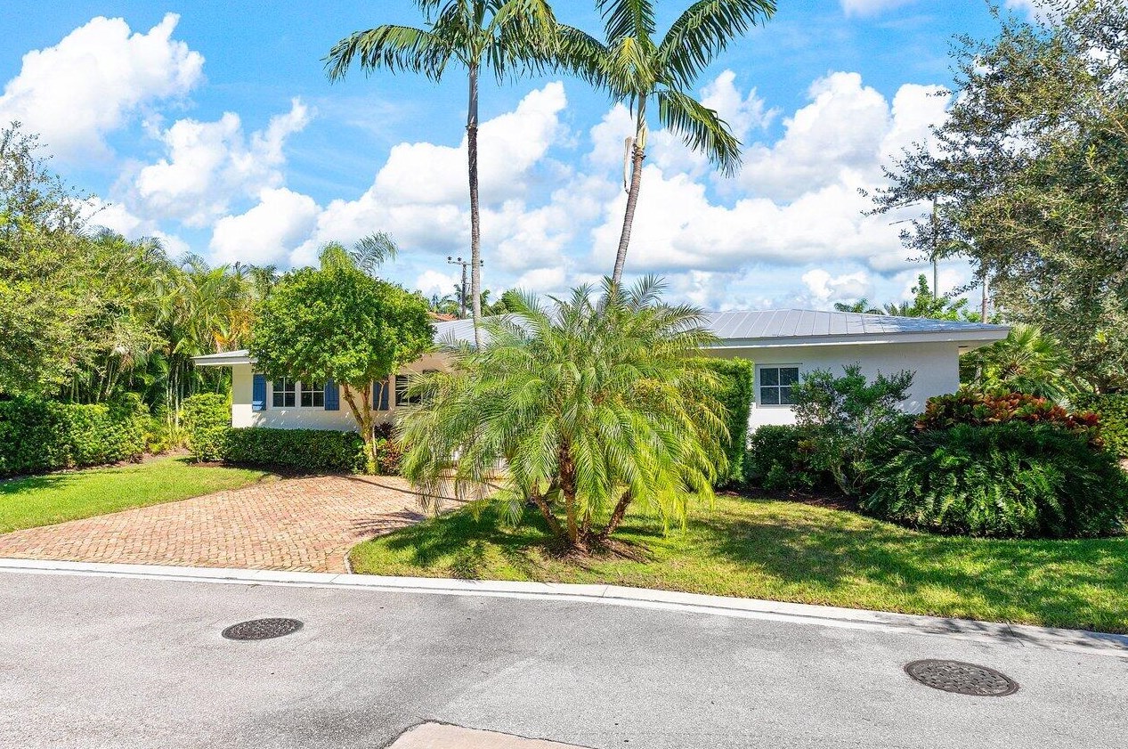 145 Macfarlane Dr, Delray Beach, FL 33483