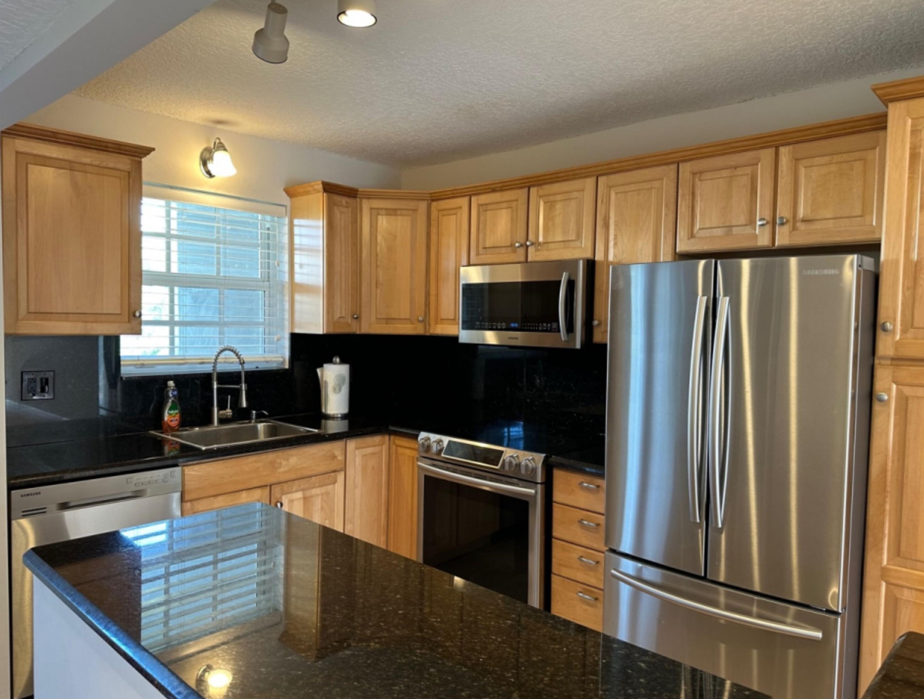 769 Jeffery St #2-202, Boca Raton, FL