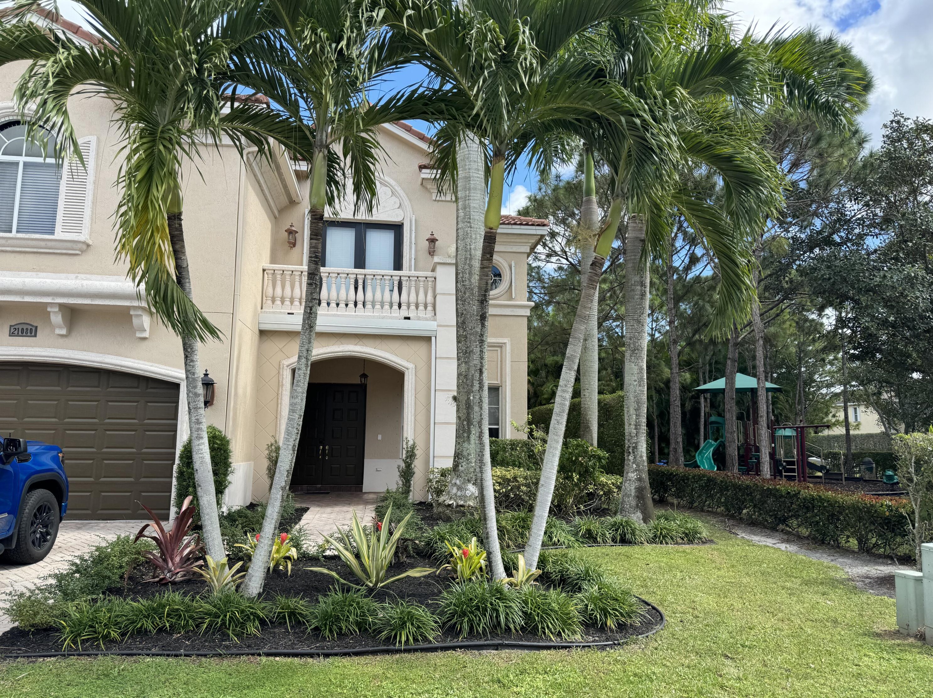 21080 Bella Vista Cir, Boca Raton, FL 33428